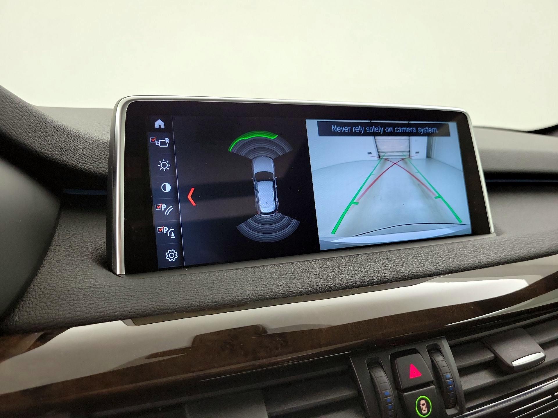 Thumbnail: 2018 BMW X5 - 15