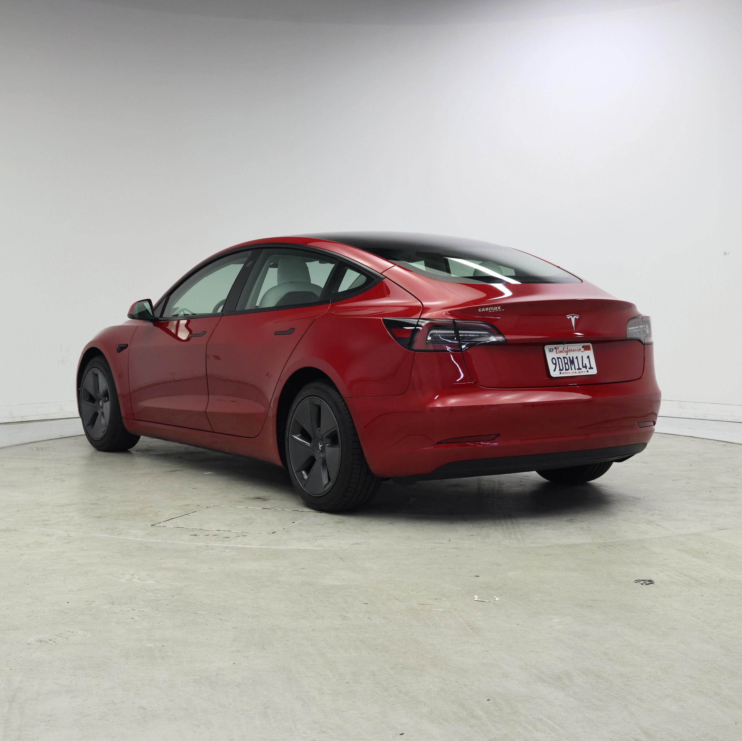 Thumbnail: 2022 Tesla Model 3 - 2