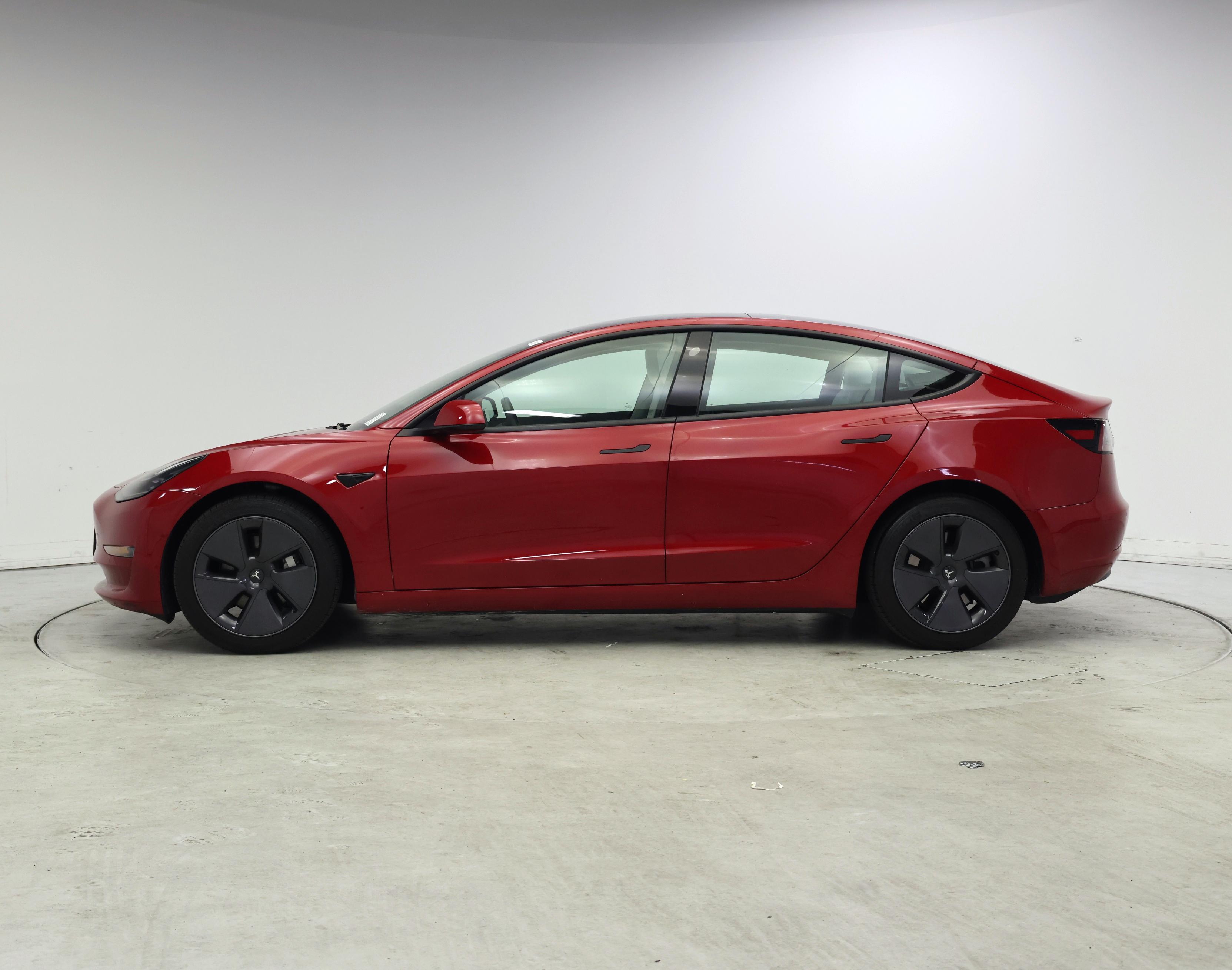 Thumbnail: 2022 Tesla Model 3 - 3