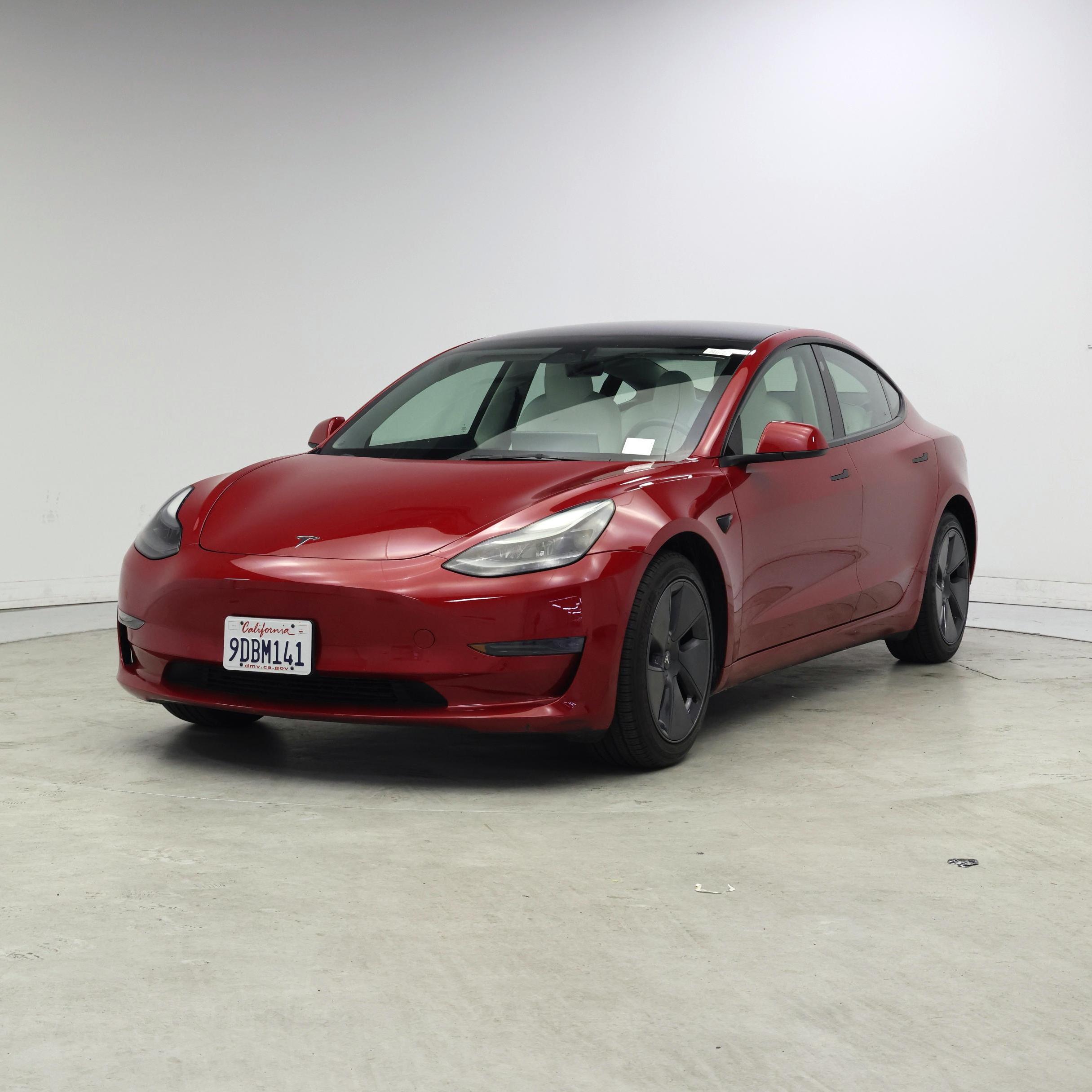 Thumbnail: 2022 Tesla Model 3 - 4