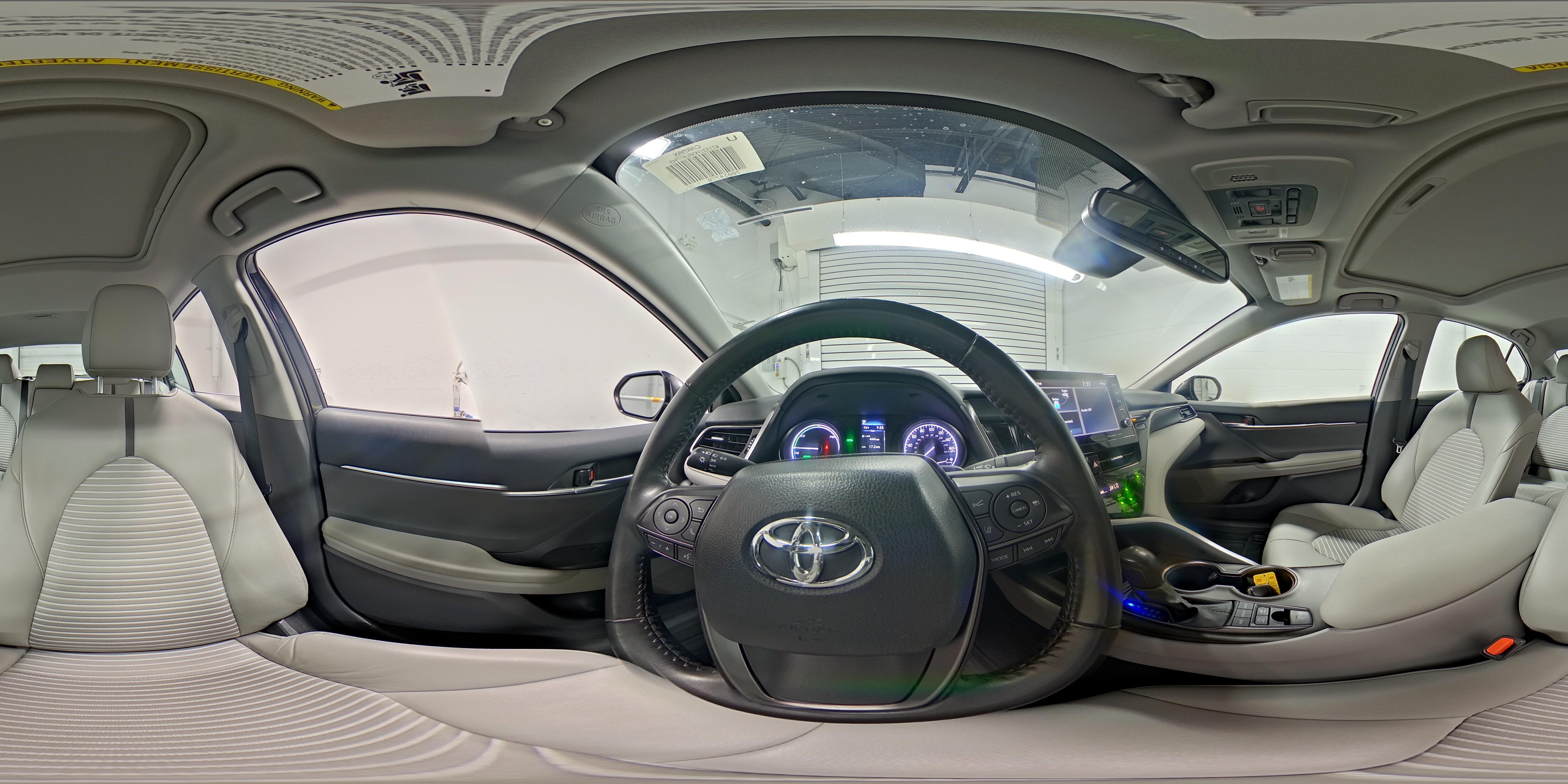 2024 Toyota Camry SE - Photo 20