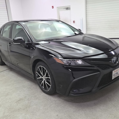 2024 Toyota Camry Hybrid SE