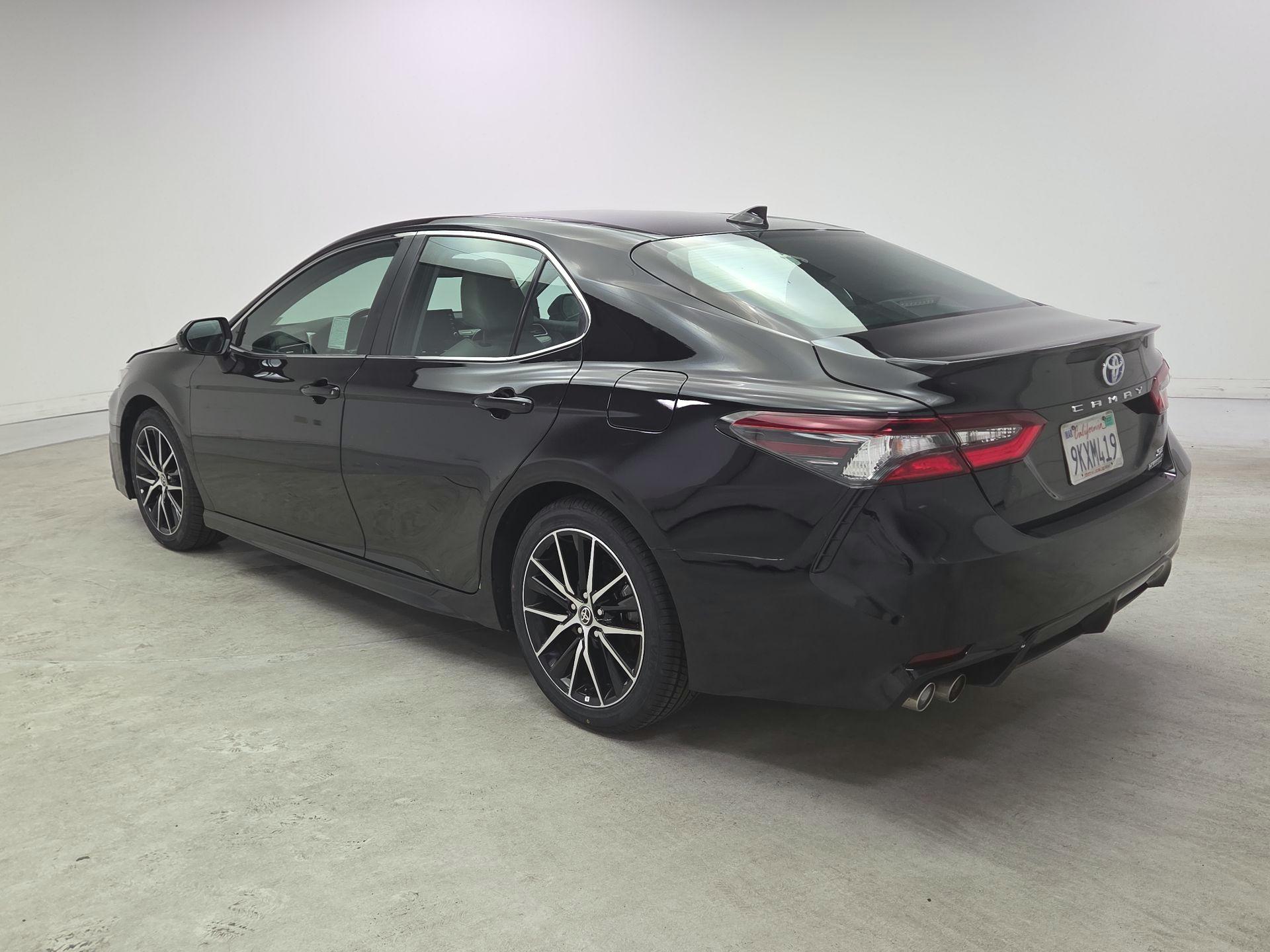 Thumbnail: 2024 Toyota Camry - 7