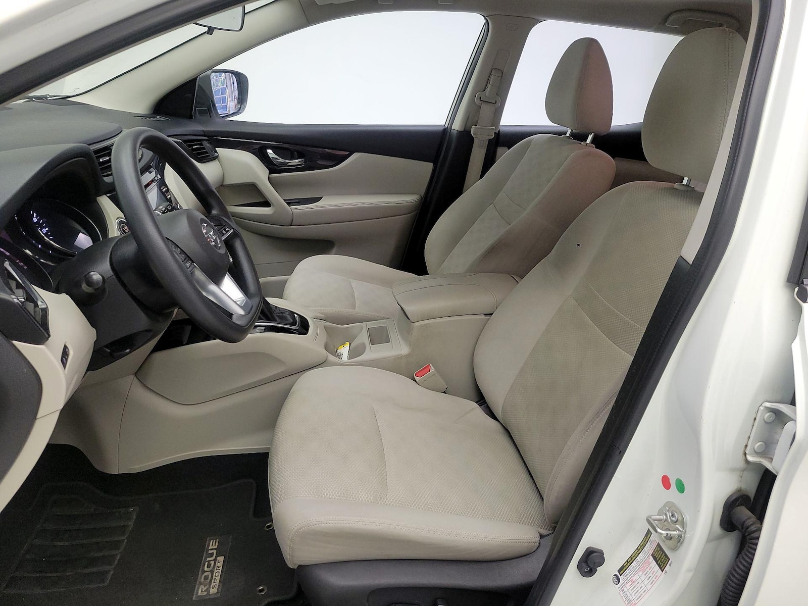 2018 Nissan Rogue Sport SV - Photo 12