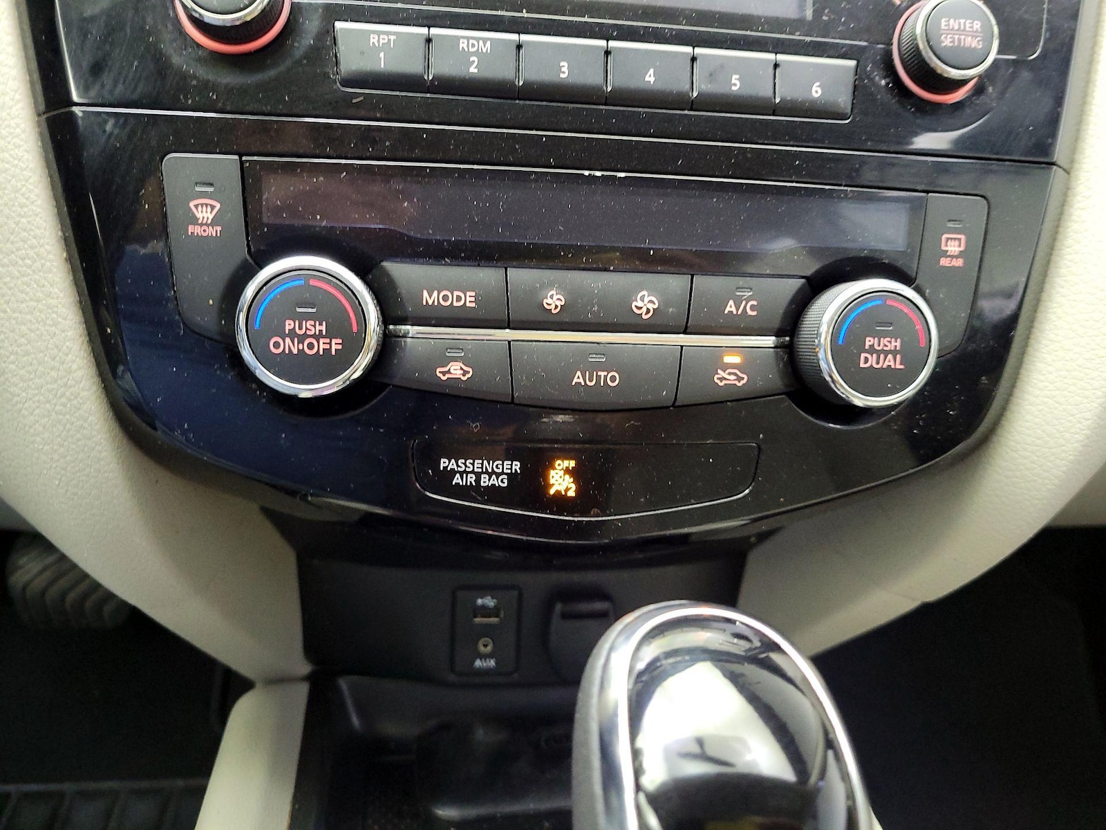 2018 Nissan Rogue Sport SV - Photo 17