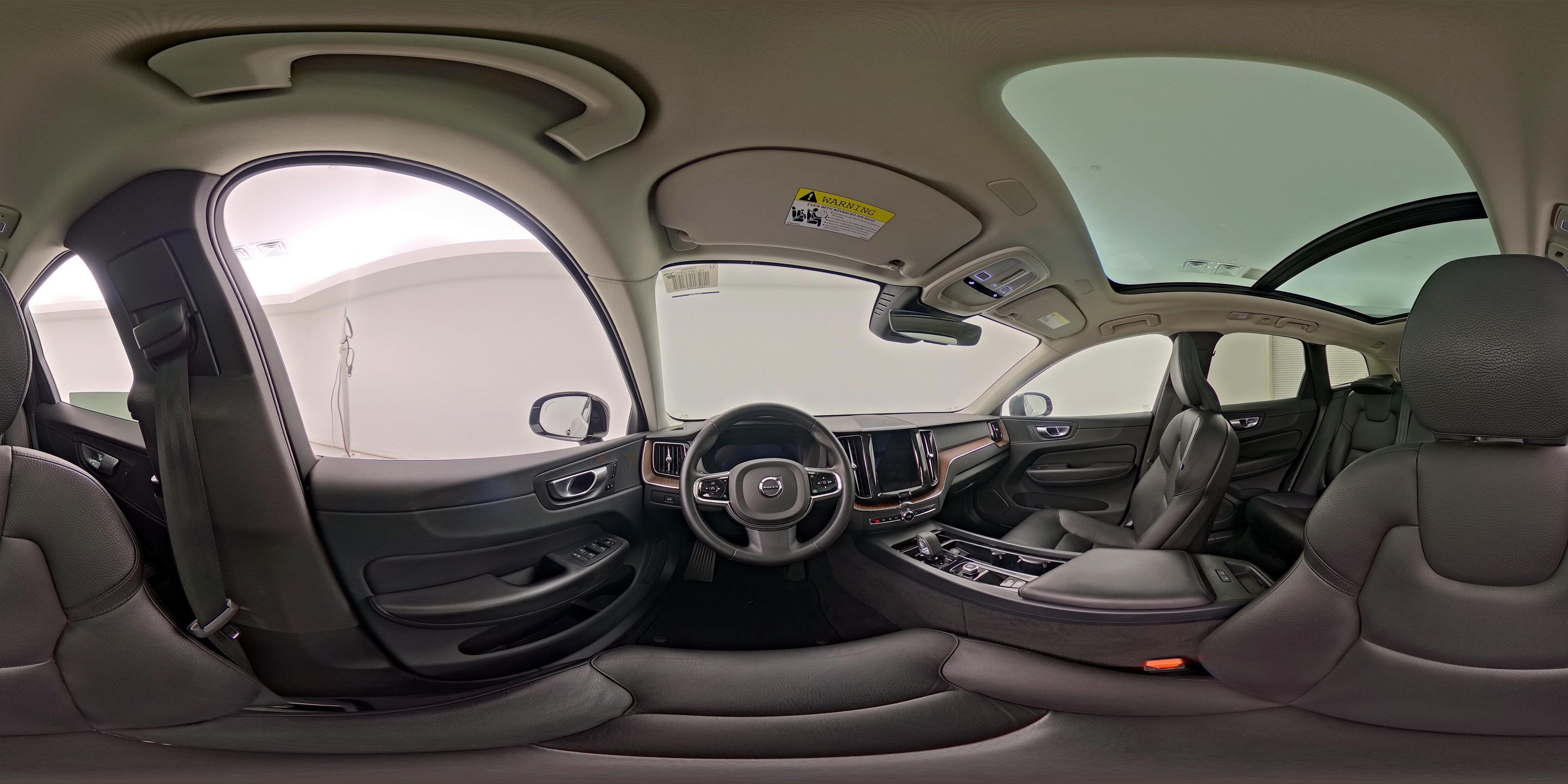 2023 Volvo XC60 Plus - Photo 19