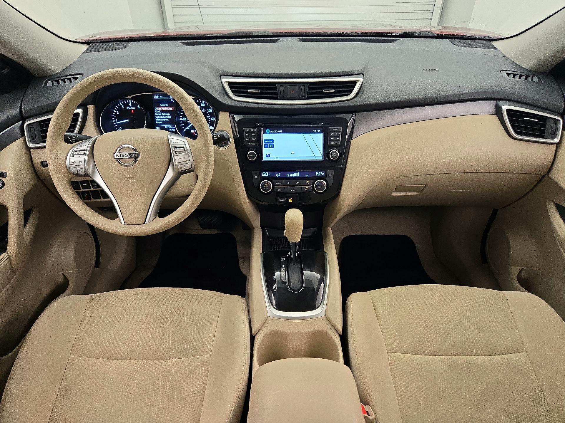 Thumbnail: 2015 Nissan Rogue - 9