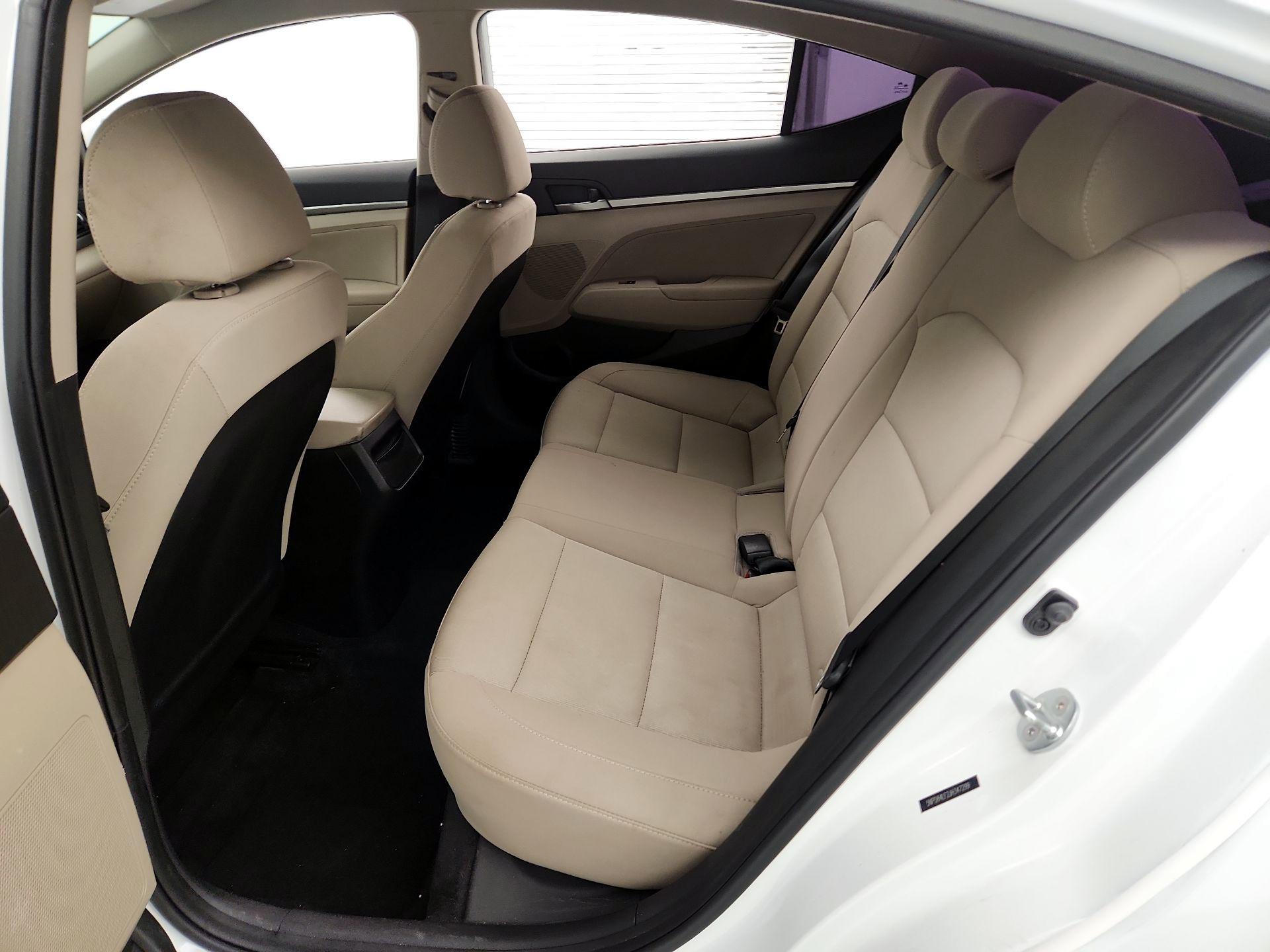 Thumbnail: 2018 Hyundai Elantra - 19