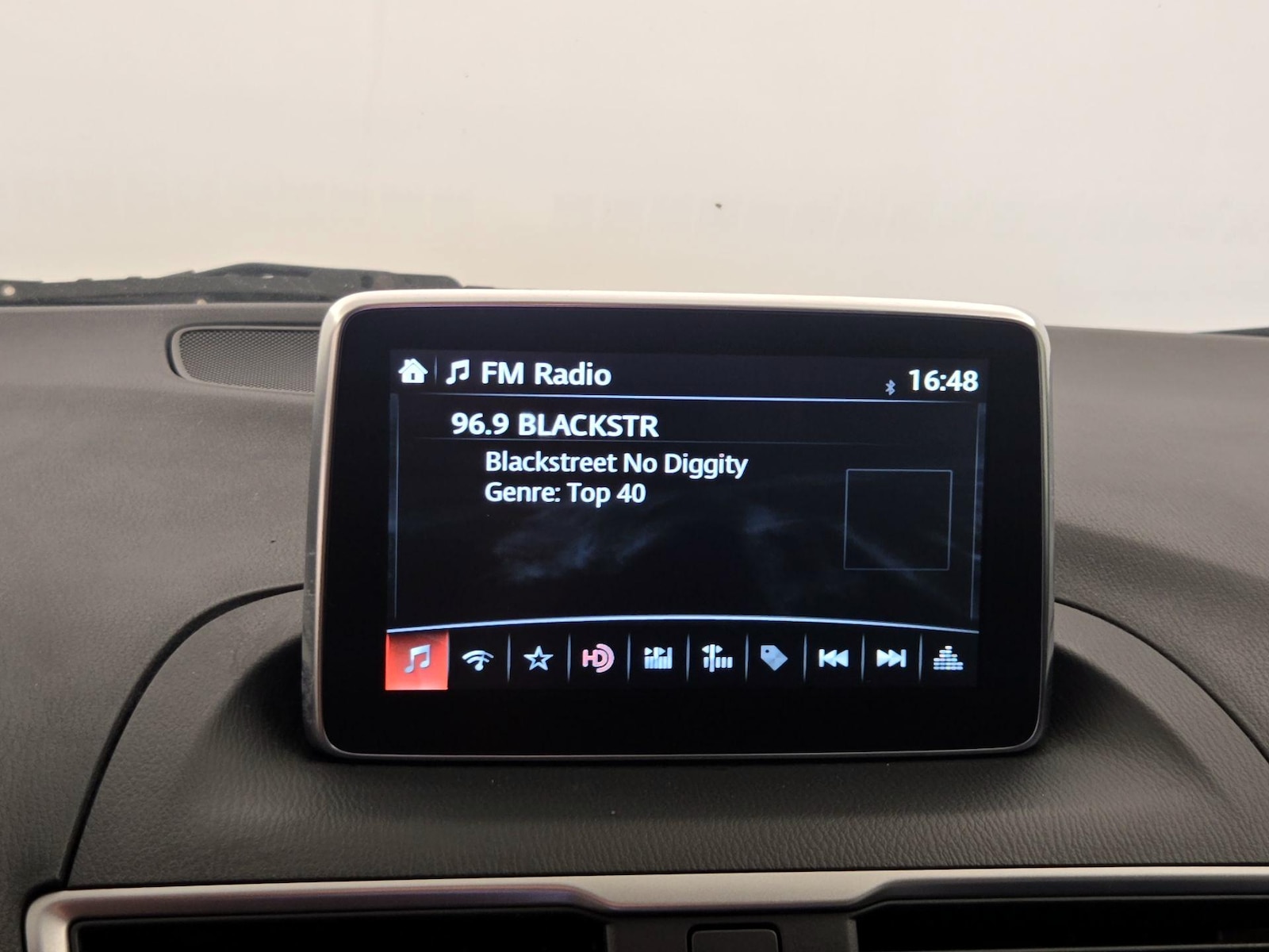 2016 Mazda MAZDA3 i Sport - Photo 17
