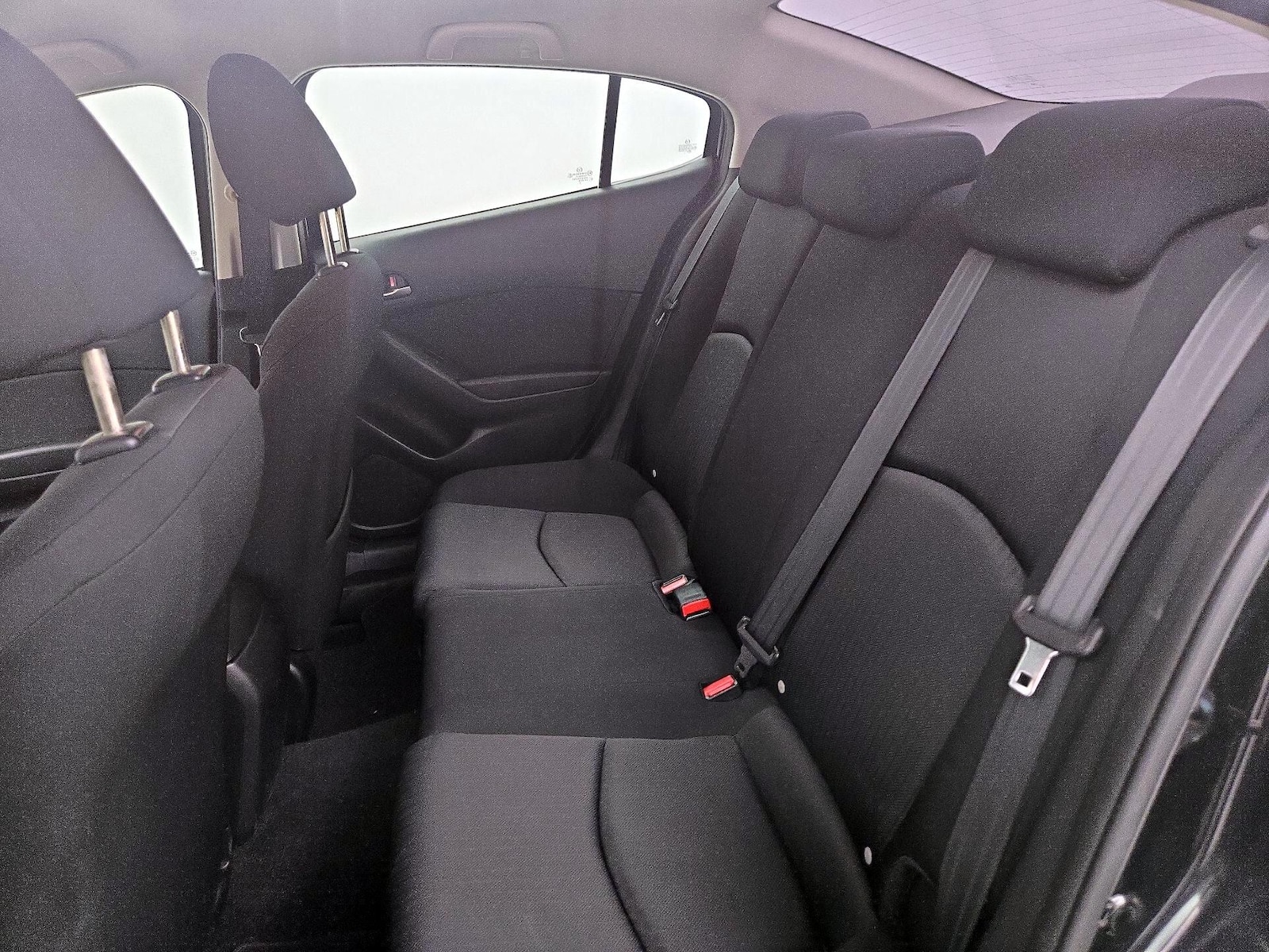 2016 Mazda MAZDA3 i Sport - Photo 21