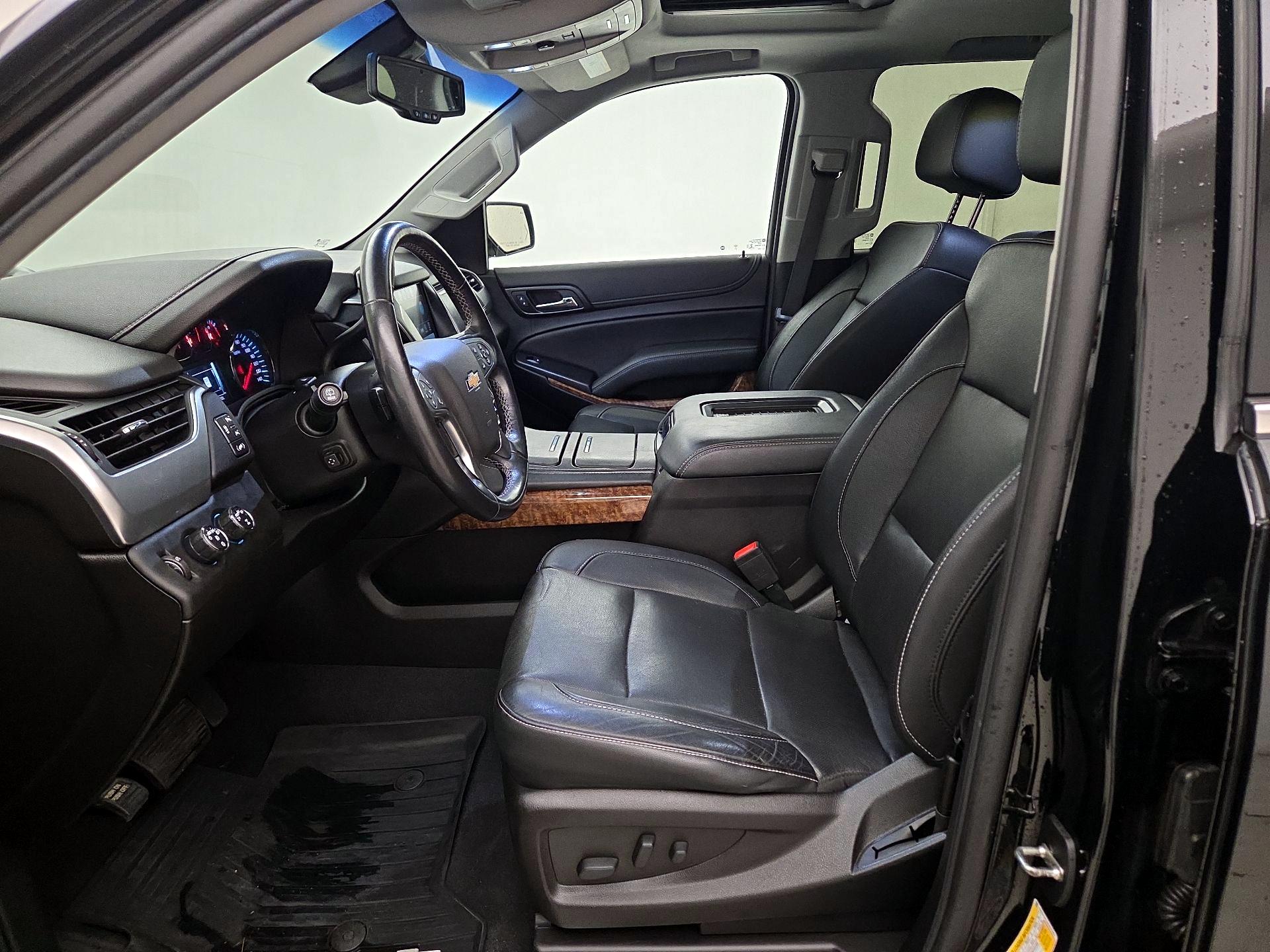 Thumbnail: 2019 Chevrolet Tahoe - 11