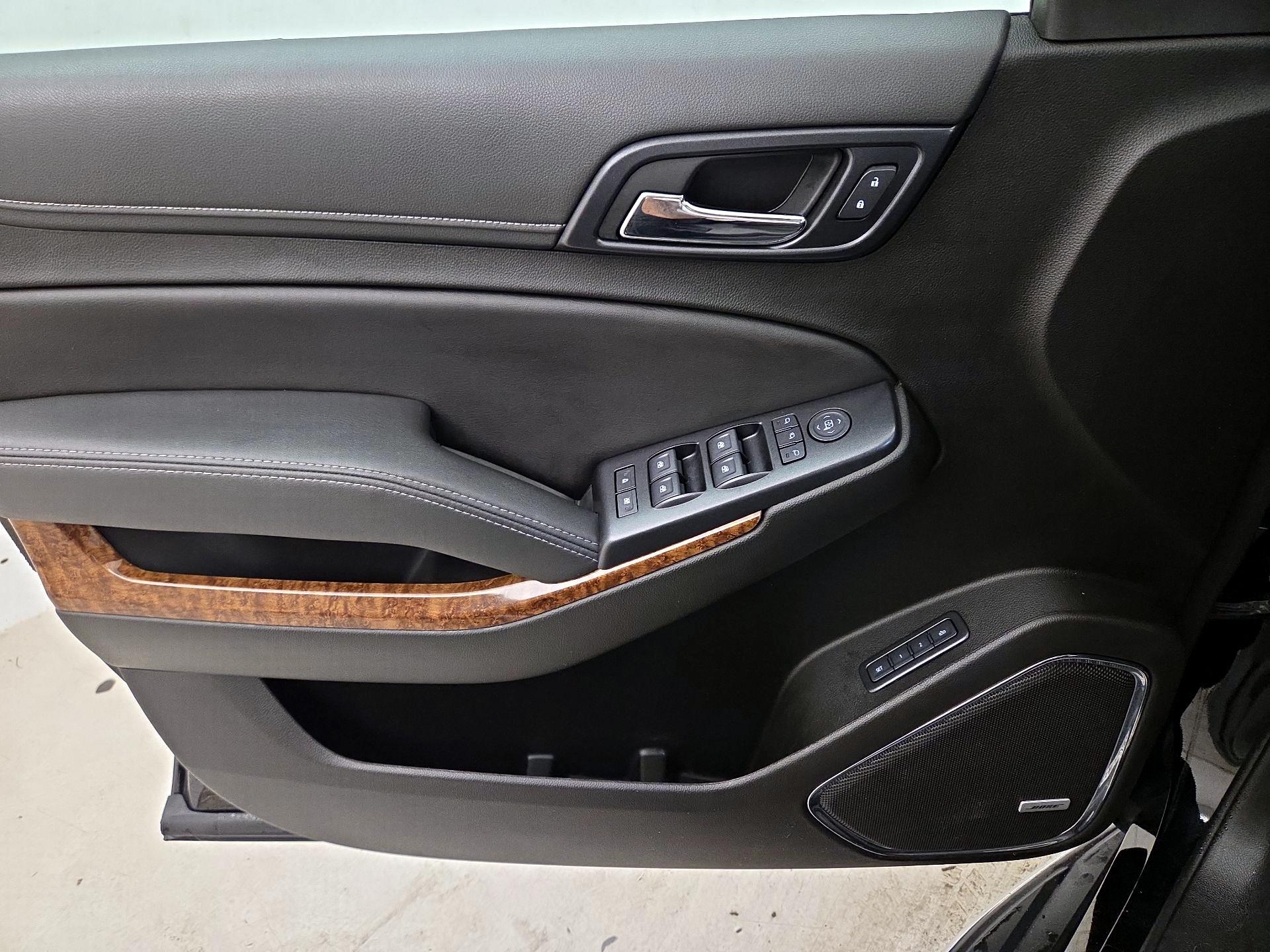 Thumbnail: 2019 Chevrolet Tahoe - 19