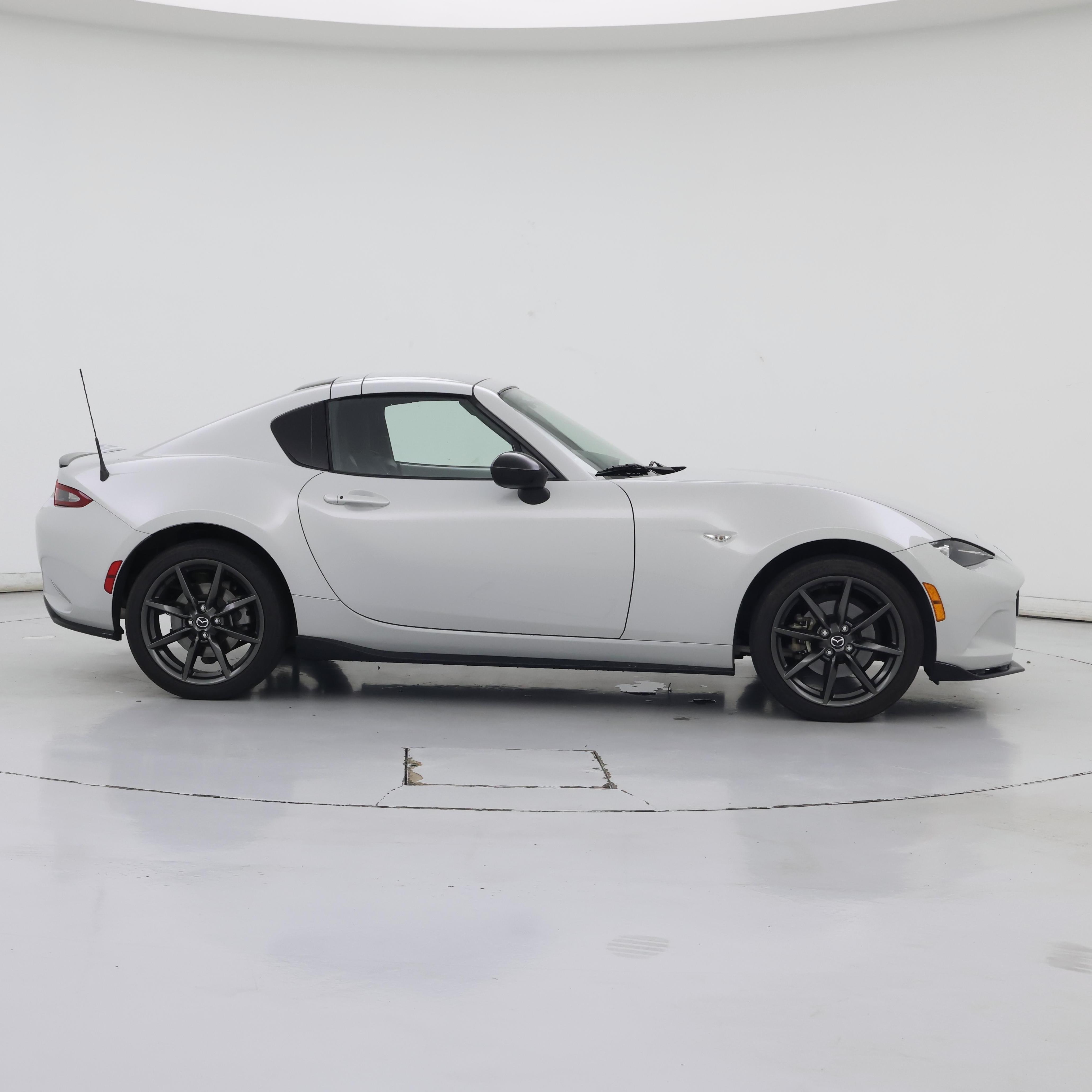 Thumbnail: 2017 Mazda MX-5 Miata - 7