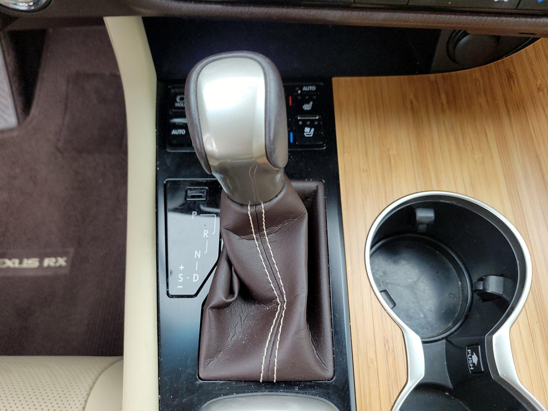 Thumbnail: 2018 Lexus RX - 18