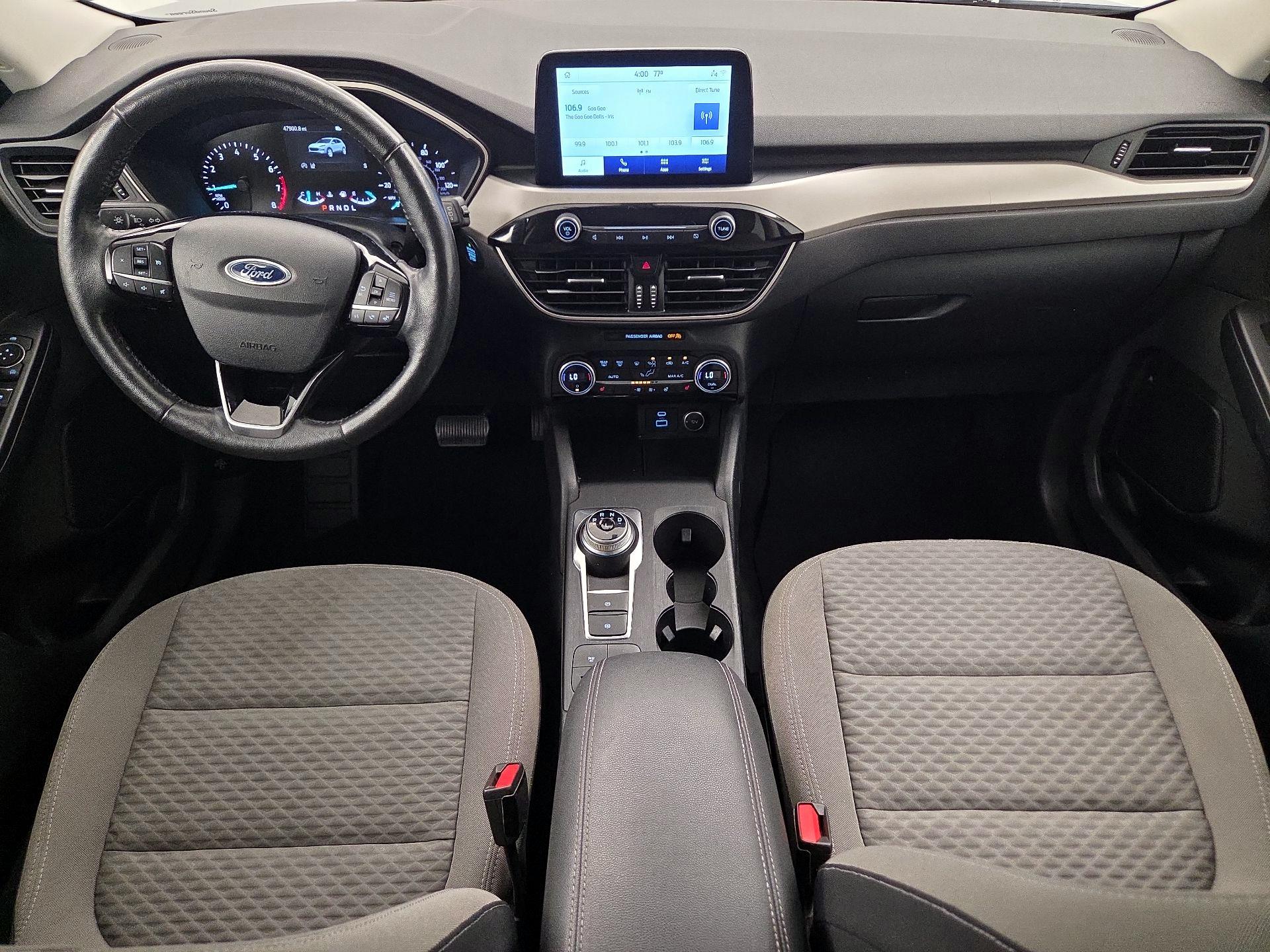 Thumbnail: 2021 Ford Escape - 9