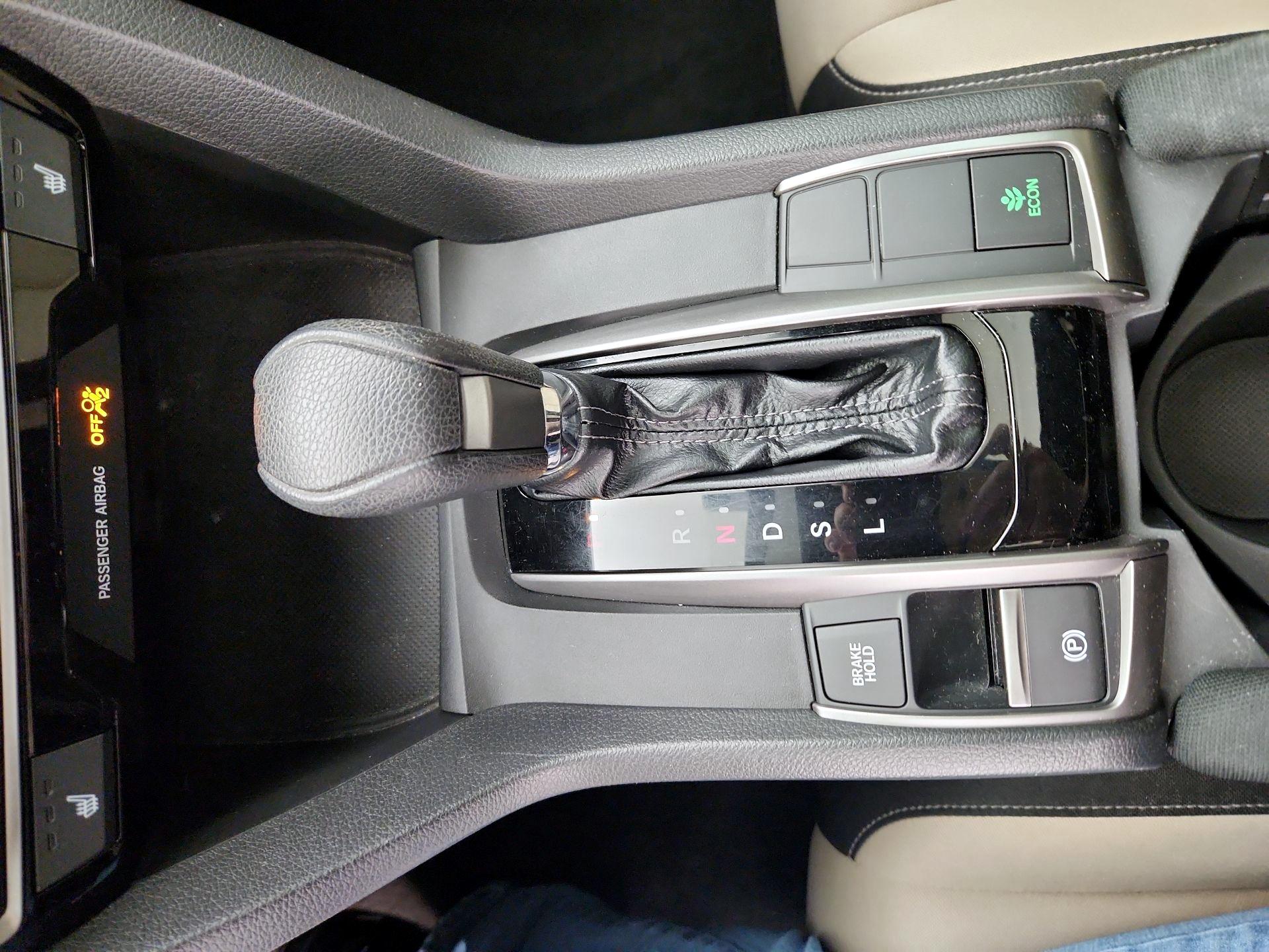 Thumbnail: 2018 Honda Civic - 17