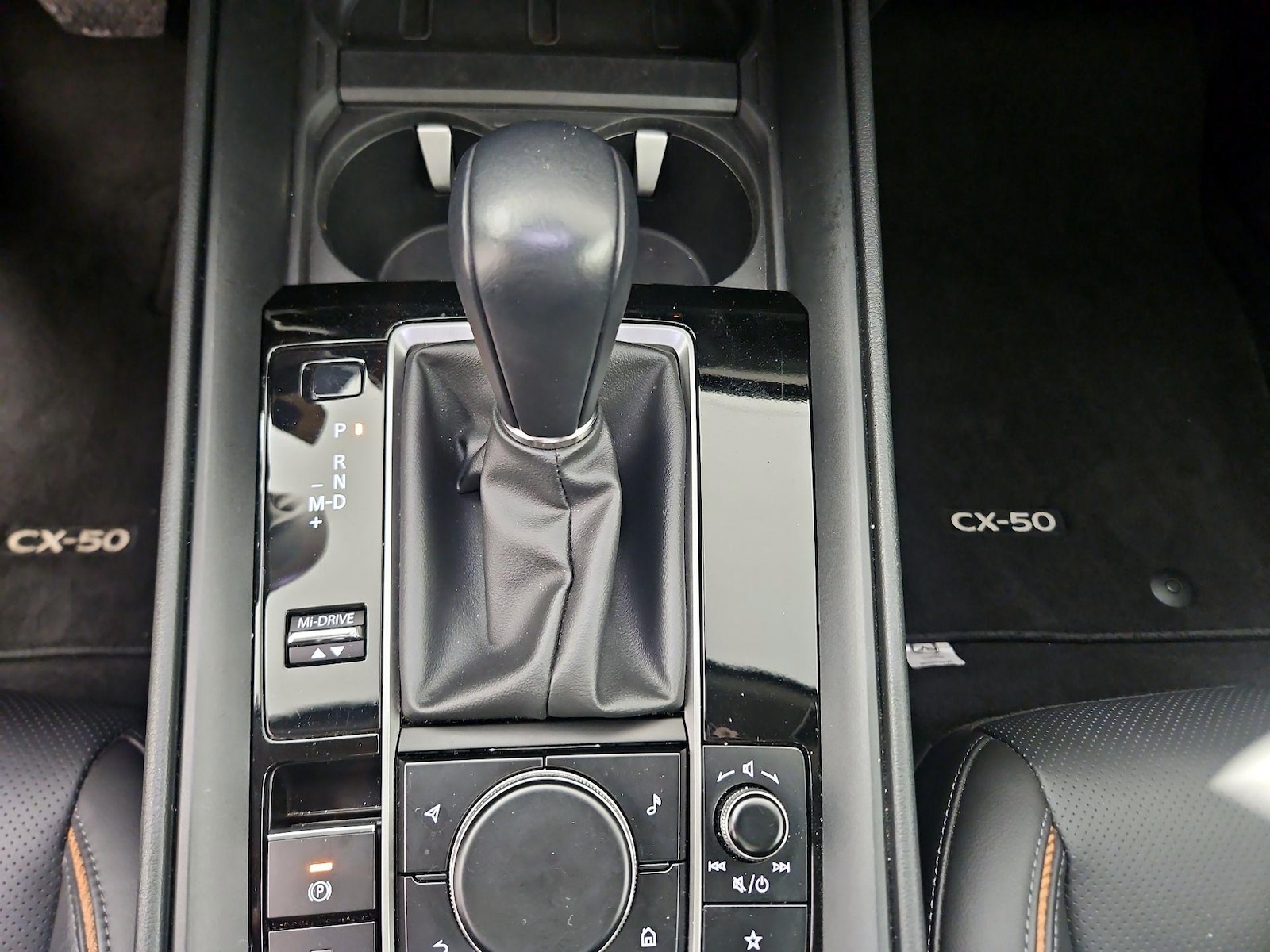 2024 Mazda CX-50 TURBO - Photo 18