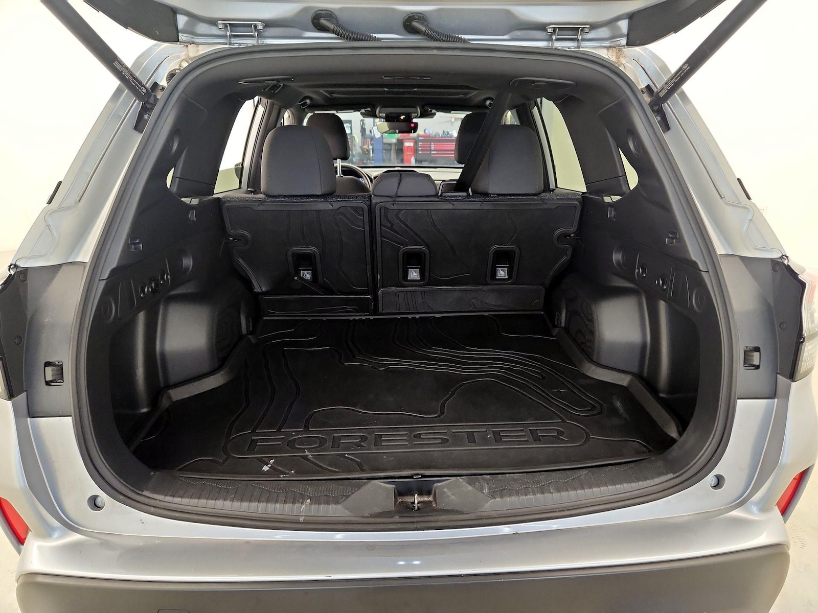2025 Subaru Forester 22