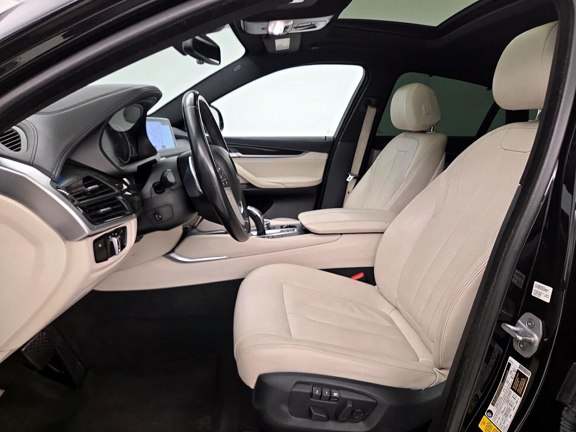 Thumbnail: 2019 BMW X6 - 11