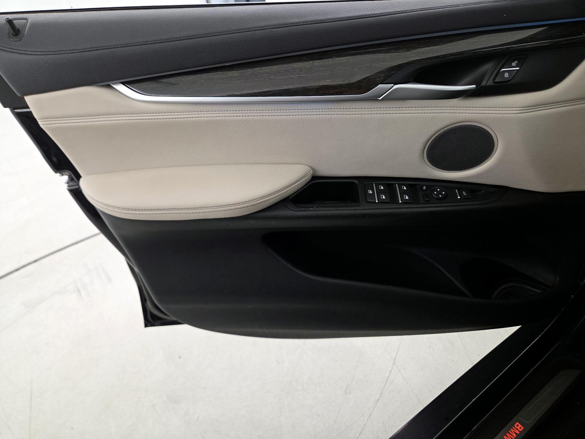 Thumbnail: 2019 BMW X6 - 12