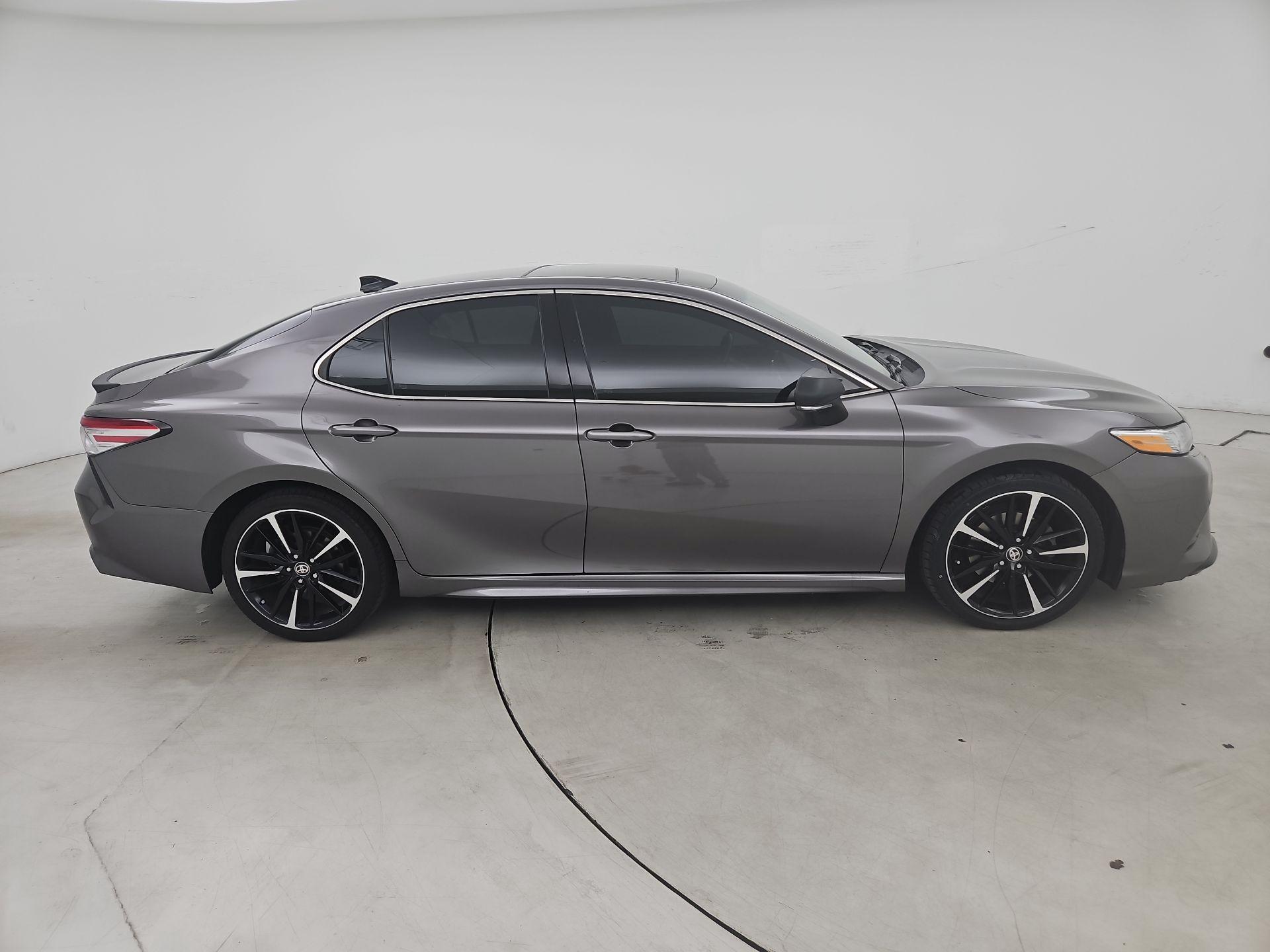 Thumbnail: 2020 Toyota Camry - 4