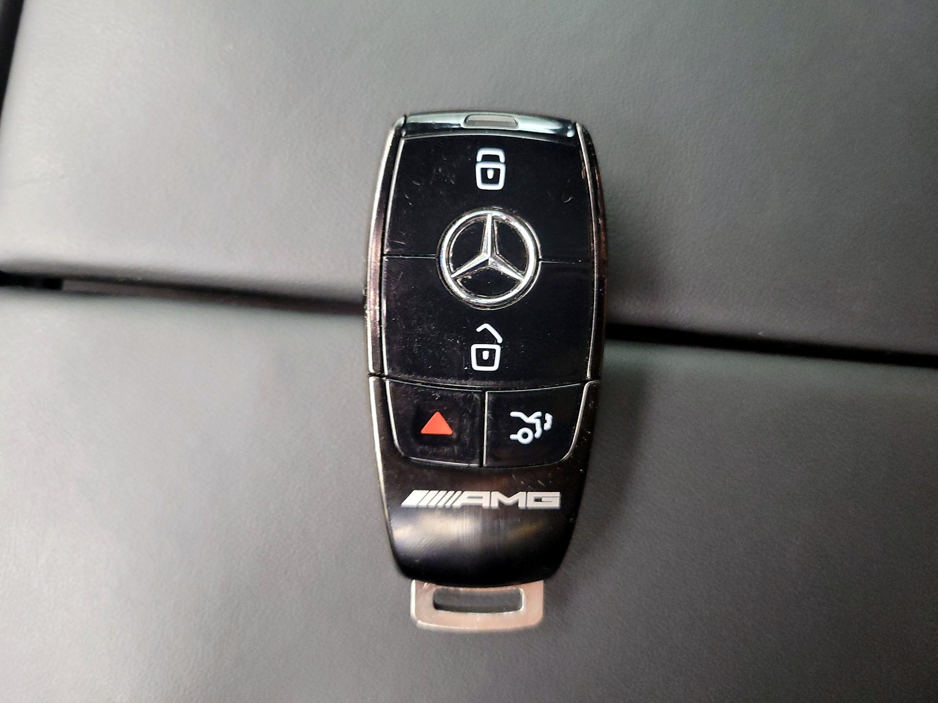 Thumbnail: 2025 Mercedes-Benz GL-Class - 20
