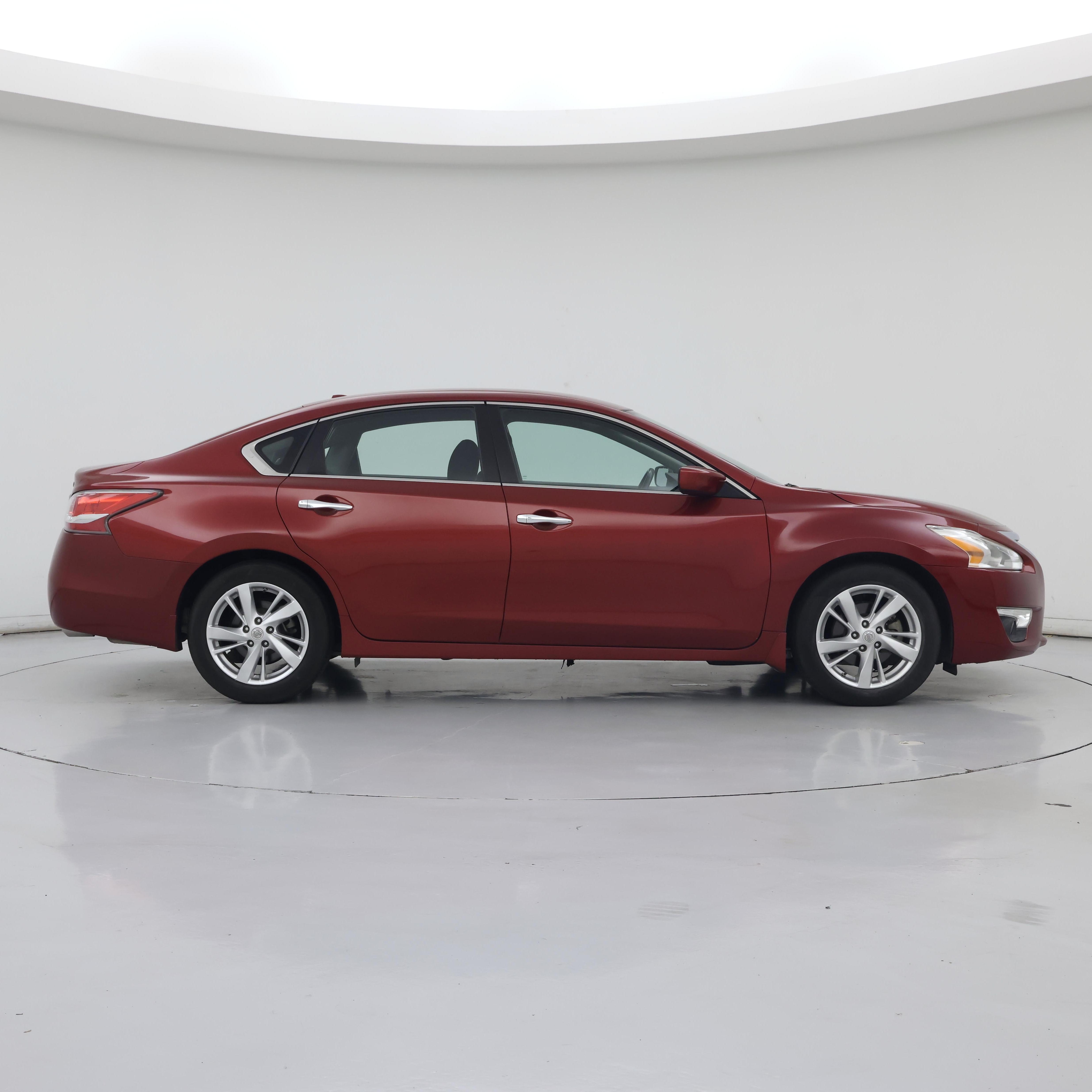 Thumbnail: 2015 Nissan Altima - 7