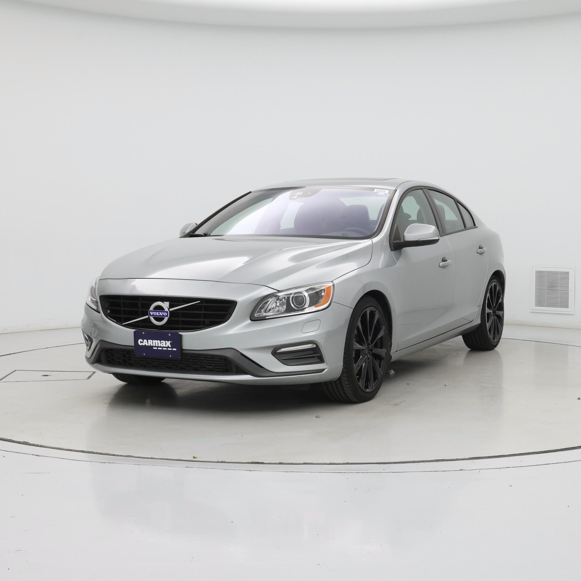 Thumbnail: 2018 Volvo S60 - 4