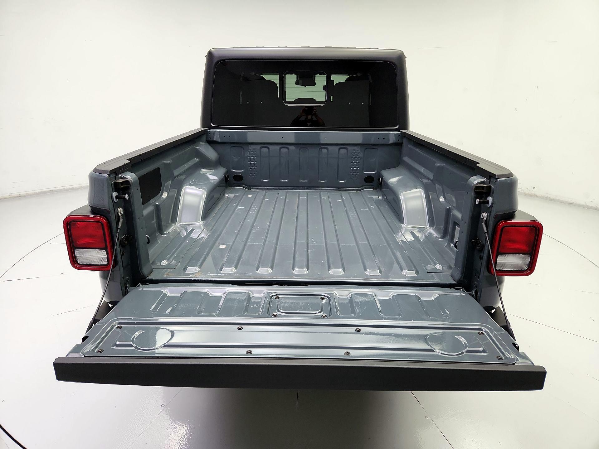 Thumbnail: 2025 Jeep Gladiator - 20