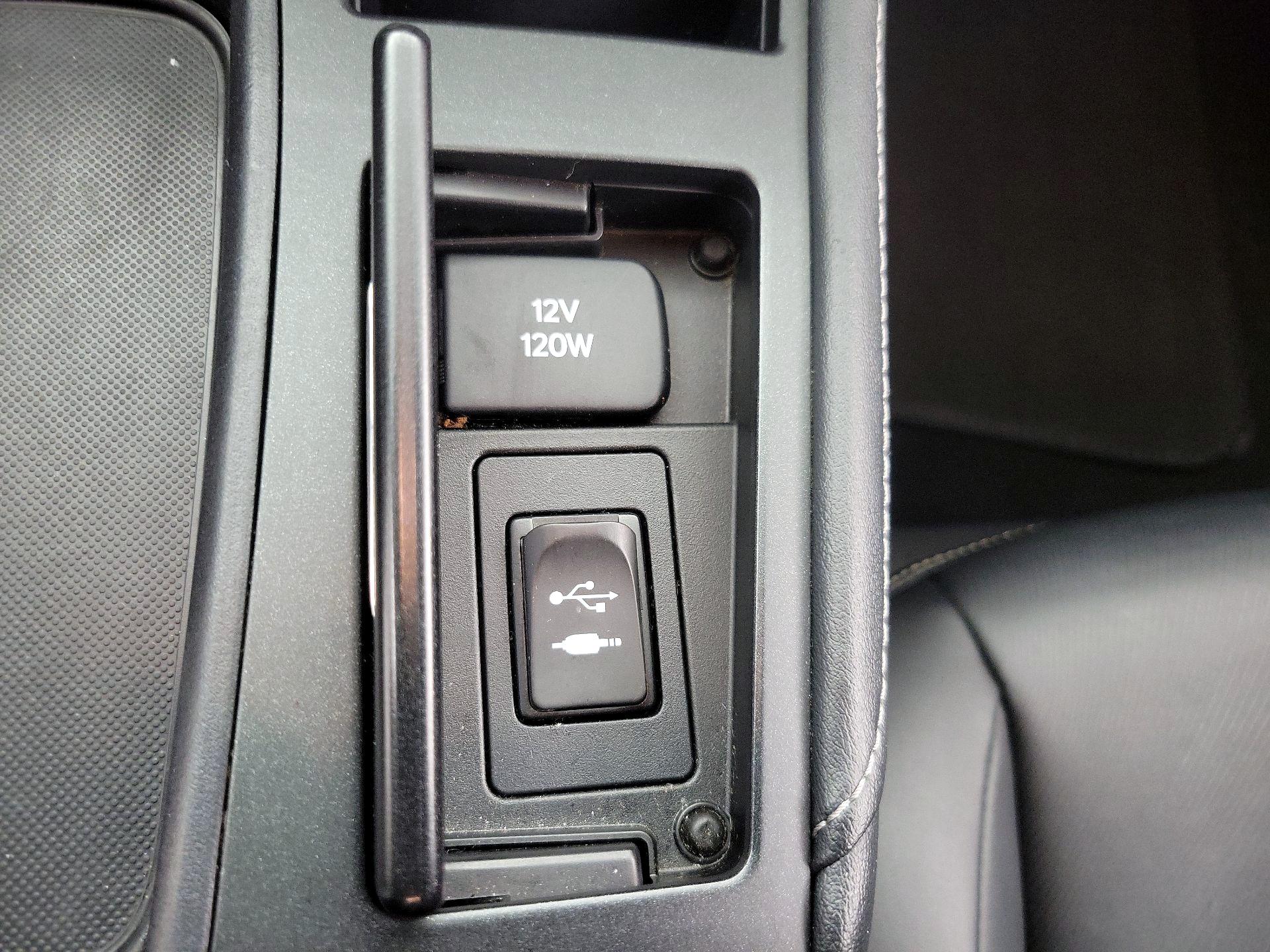 Thumbnail: 2015 Lexus CT - 18