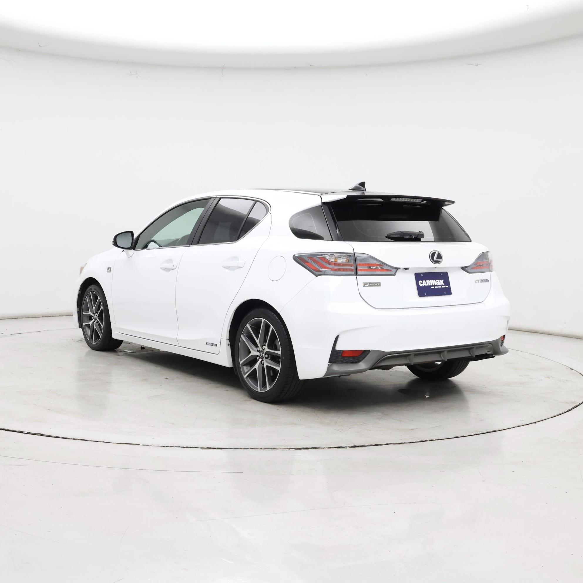 Thumbnail: 2015 Lexus CT - 2