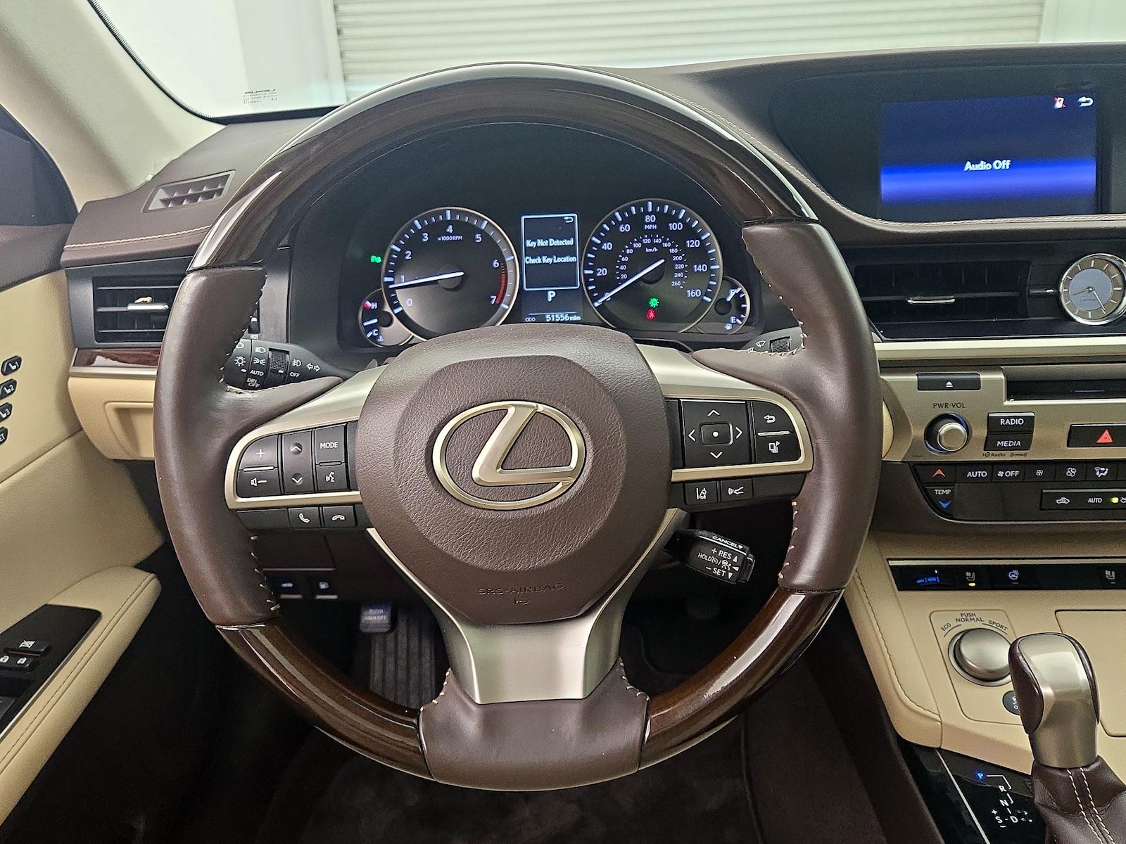 2017 Lexus ES 350 - Photo 11