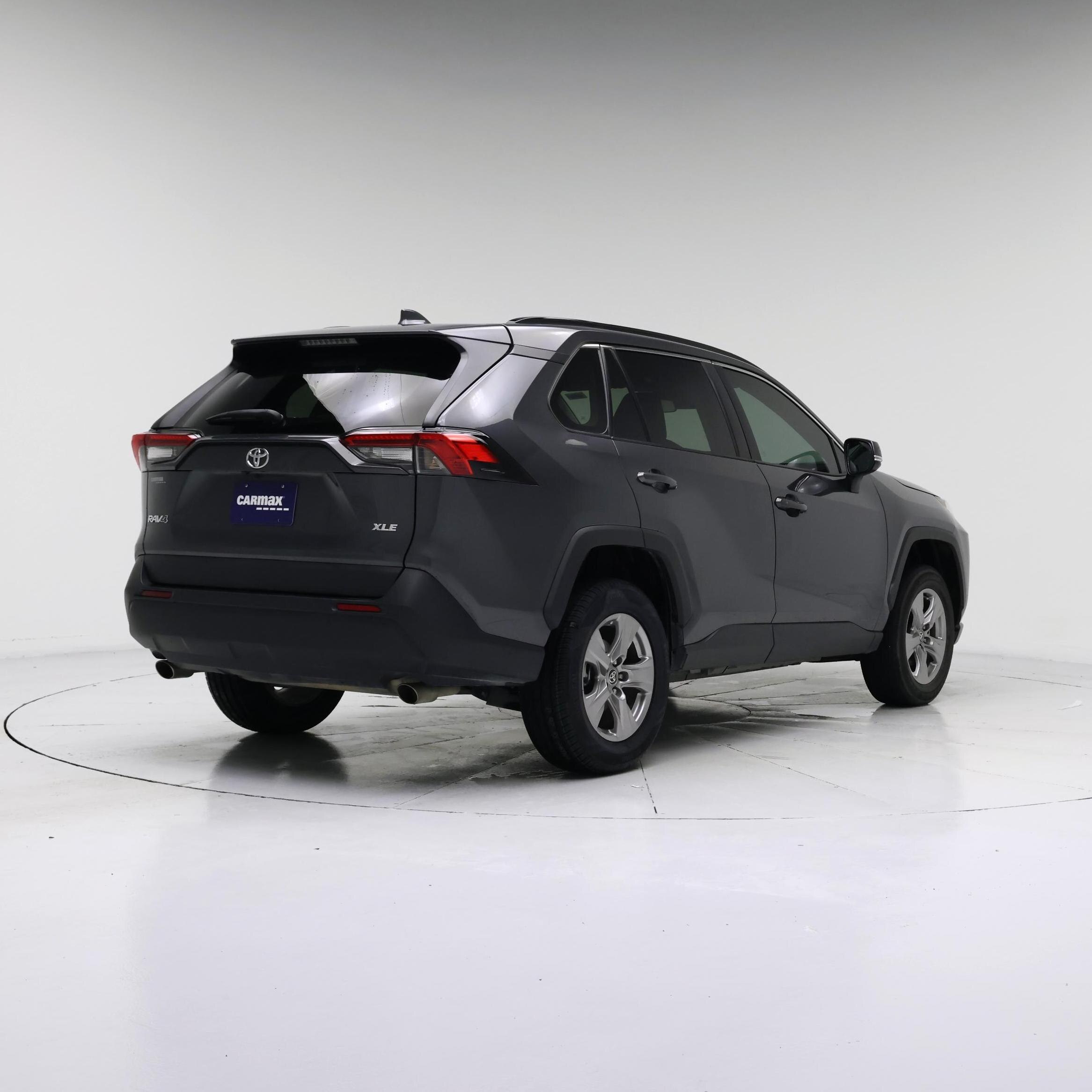 Thumbnail: 2023 Toyota RAV4 - 8