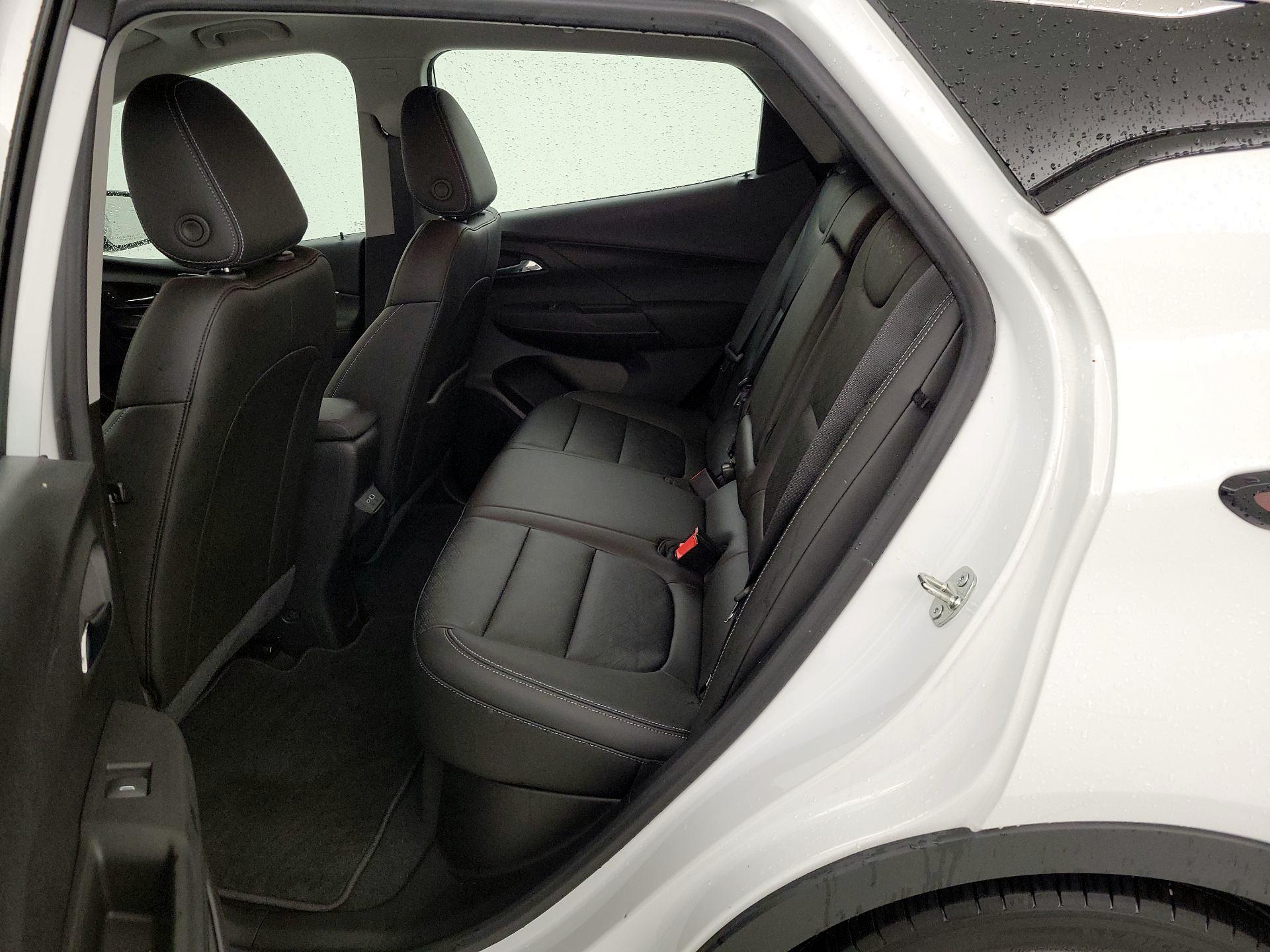 Thumbnail: 2023 Chevrolet Bolt EV - 19