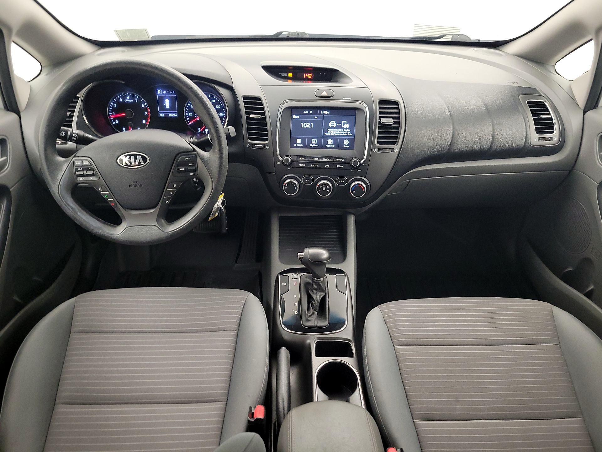 Thumbnail: 2018 Kia Forte - 9
