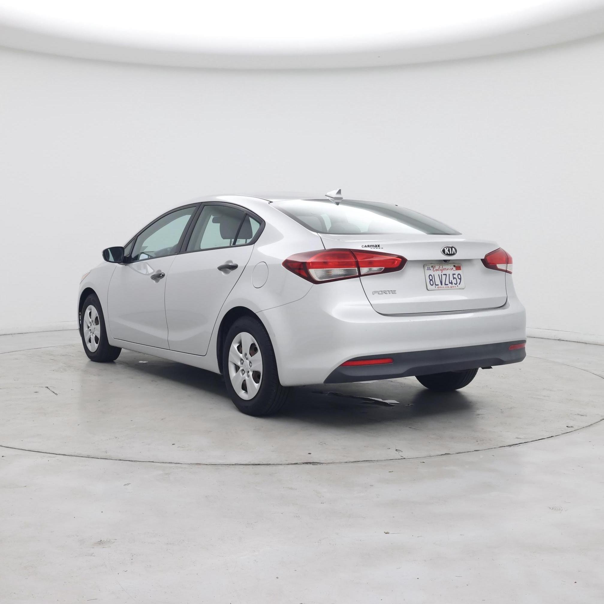 Thumbnail: 2018 Kia Forte - 2