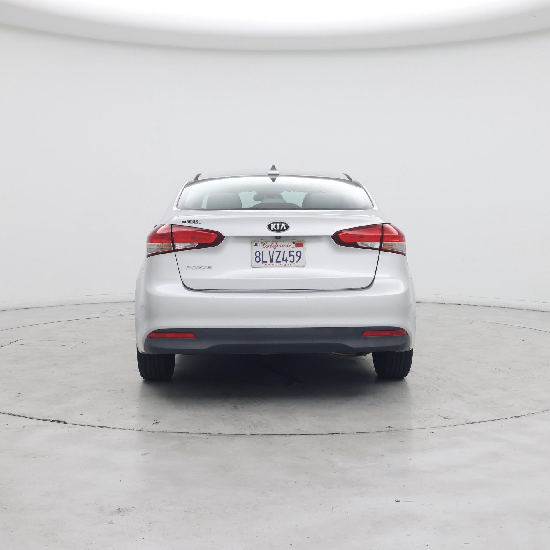 Thumbnail: 2018 Kia Forte - 6