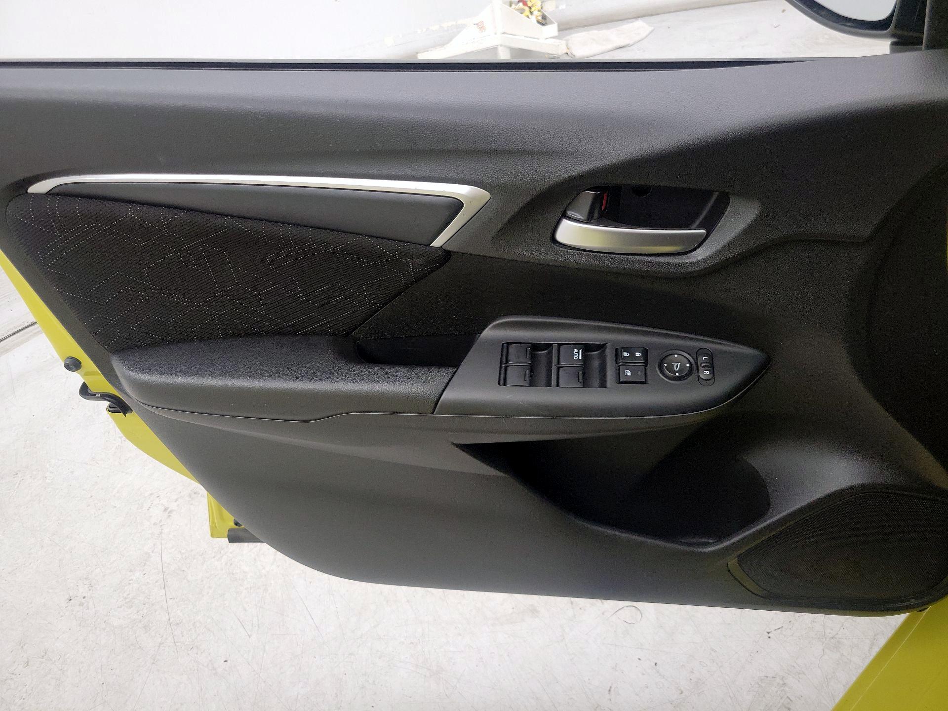 Thumbnail: 2016 Honda Fit - 12