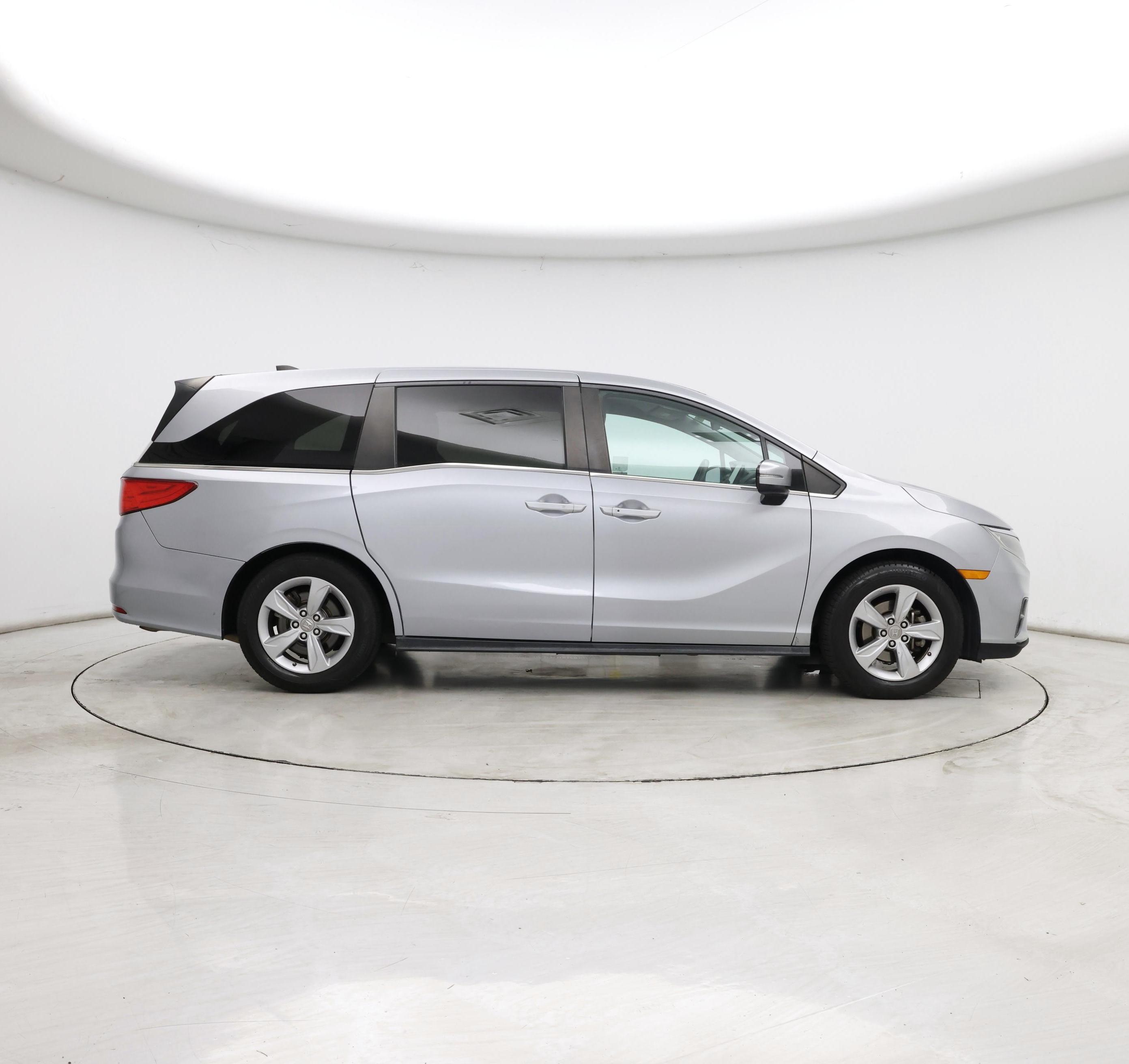 Thumbnail: 2019 Honda Odyssey - 7