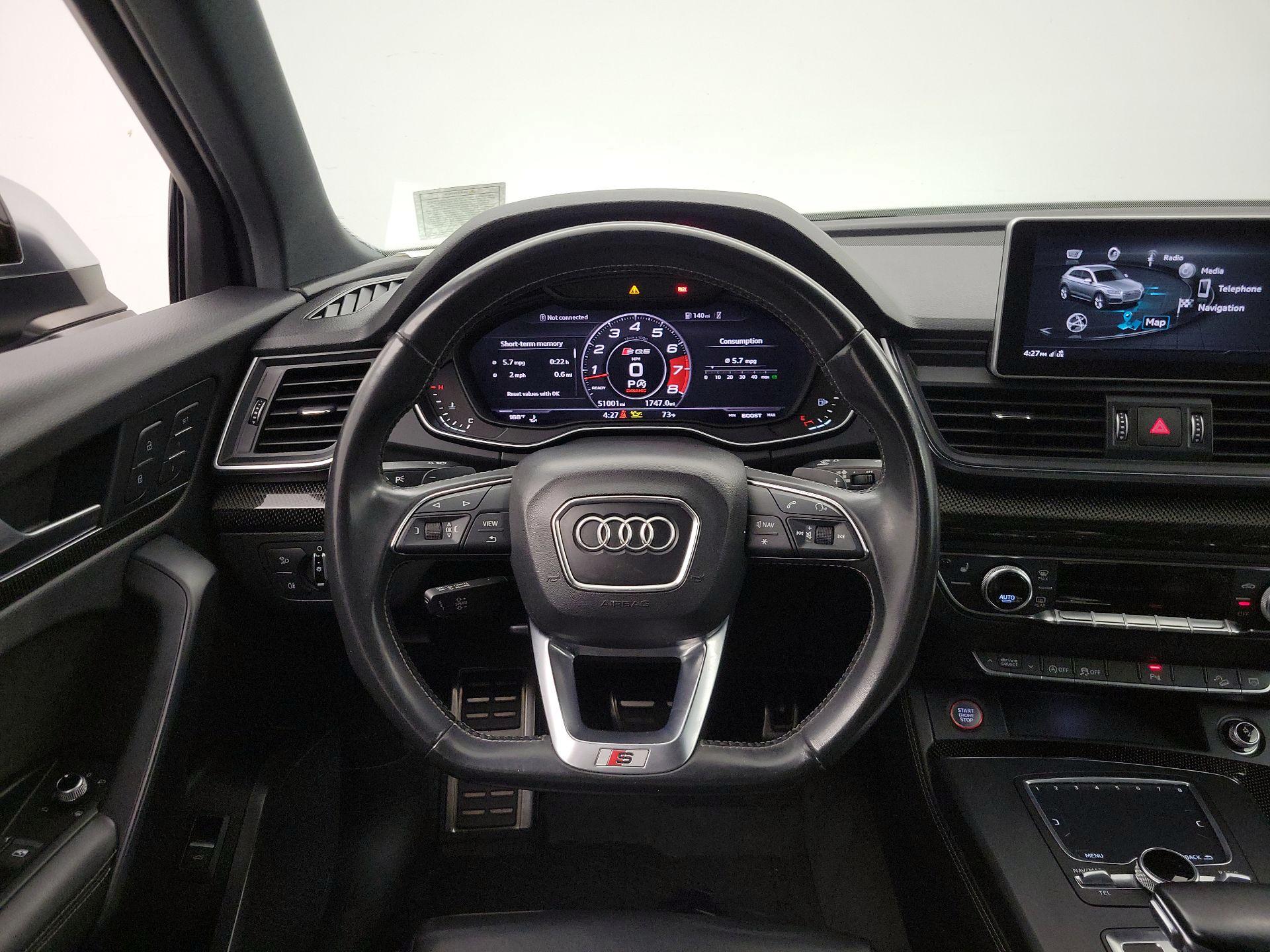 Thumbnail: 2018 Audi SQ5 - 10