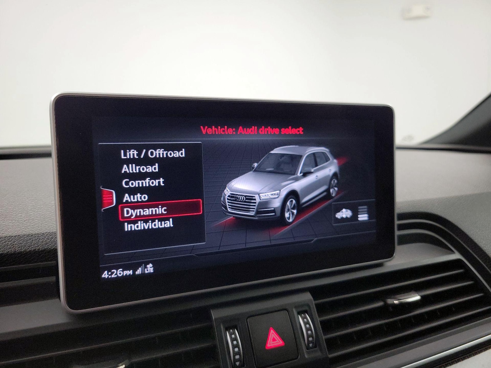 2018 Audi SQ5 Premium Plus - Photo 17
