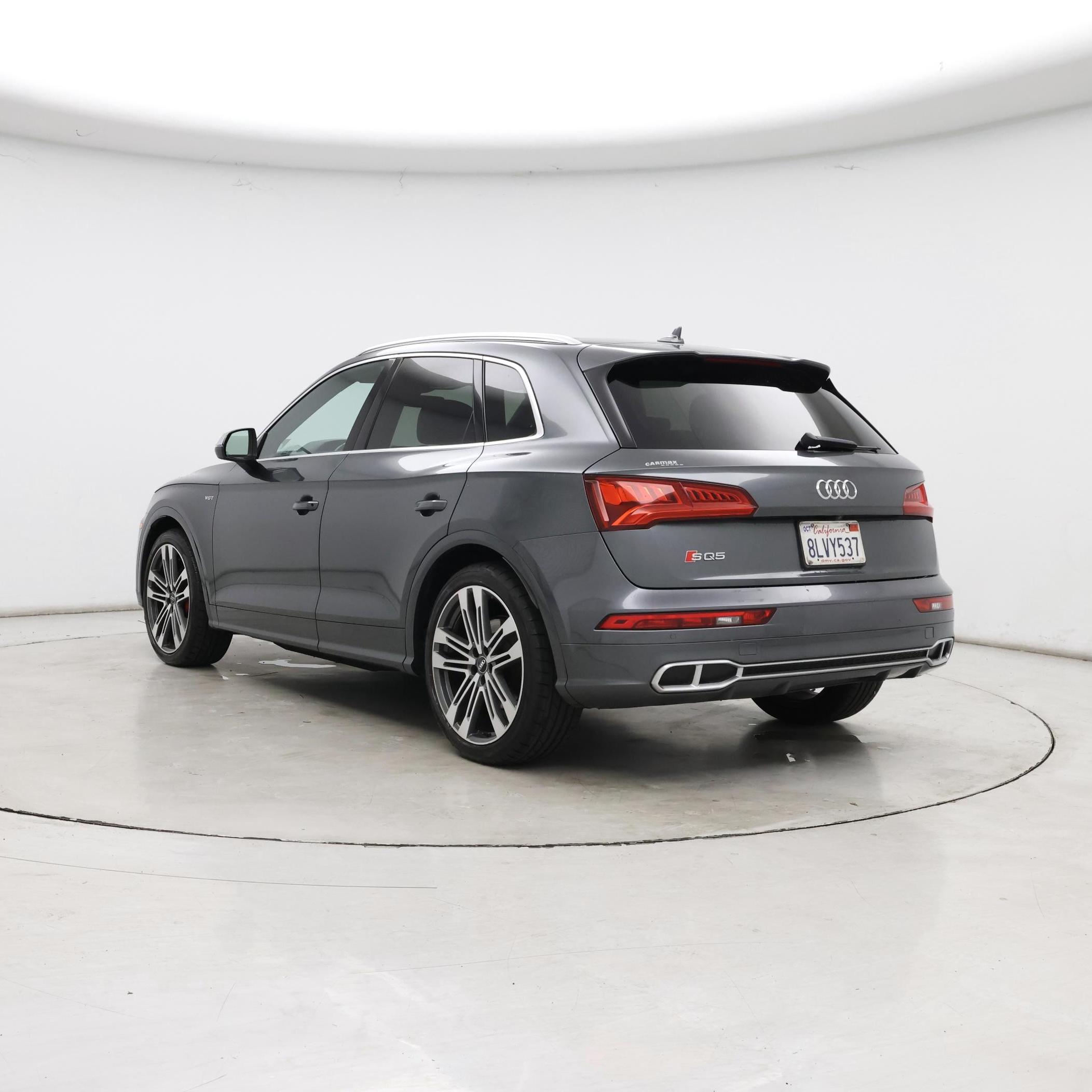 Thumbnail: 2018 Audi SQ5 - 2