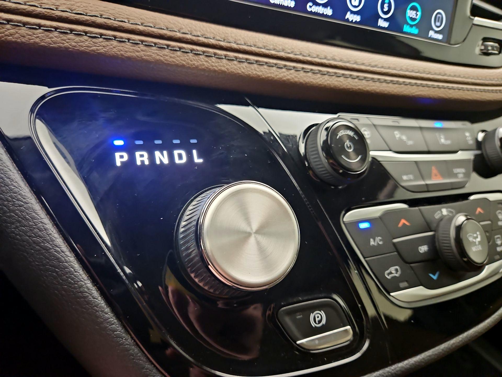 Thumbnail: 2019 Chrysler Pacifica - 18