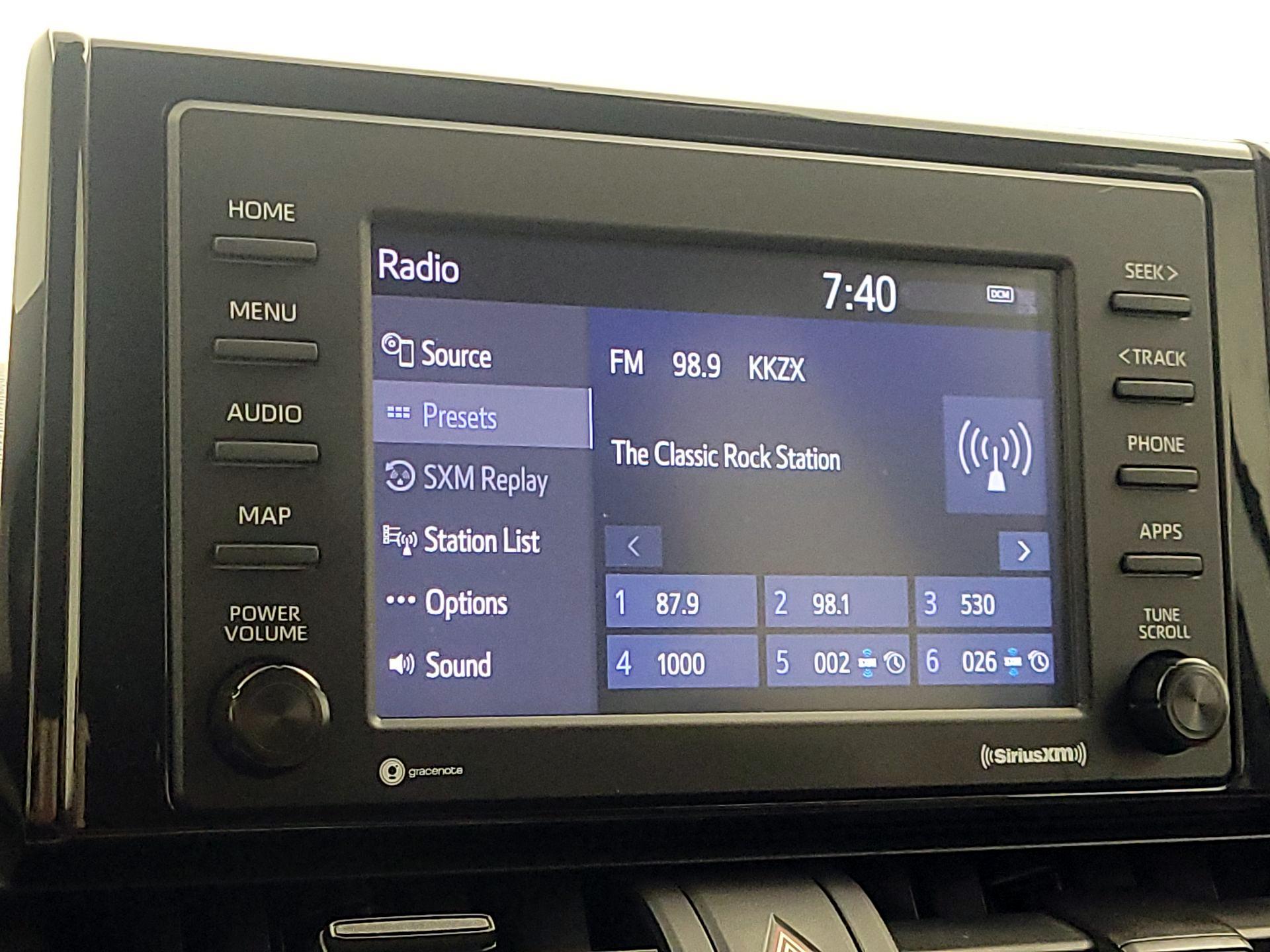 Thumbnail: 2021 Toyota RAV4 - 16