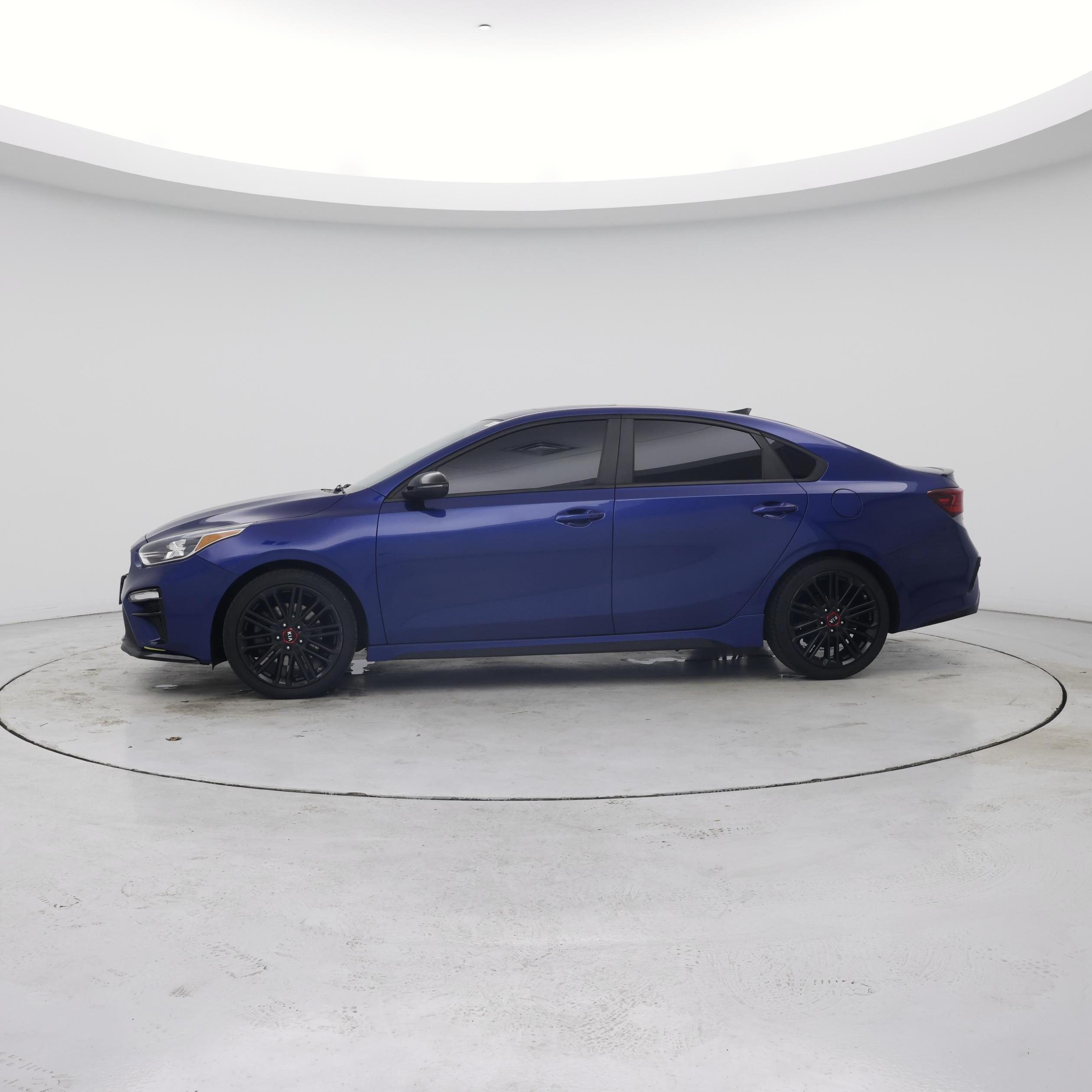Thumbnail: 2021 Kia Forte - 3