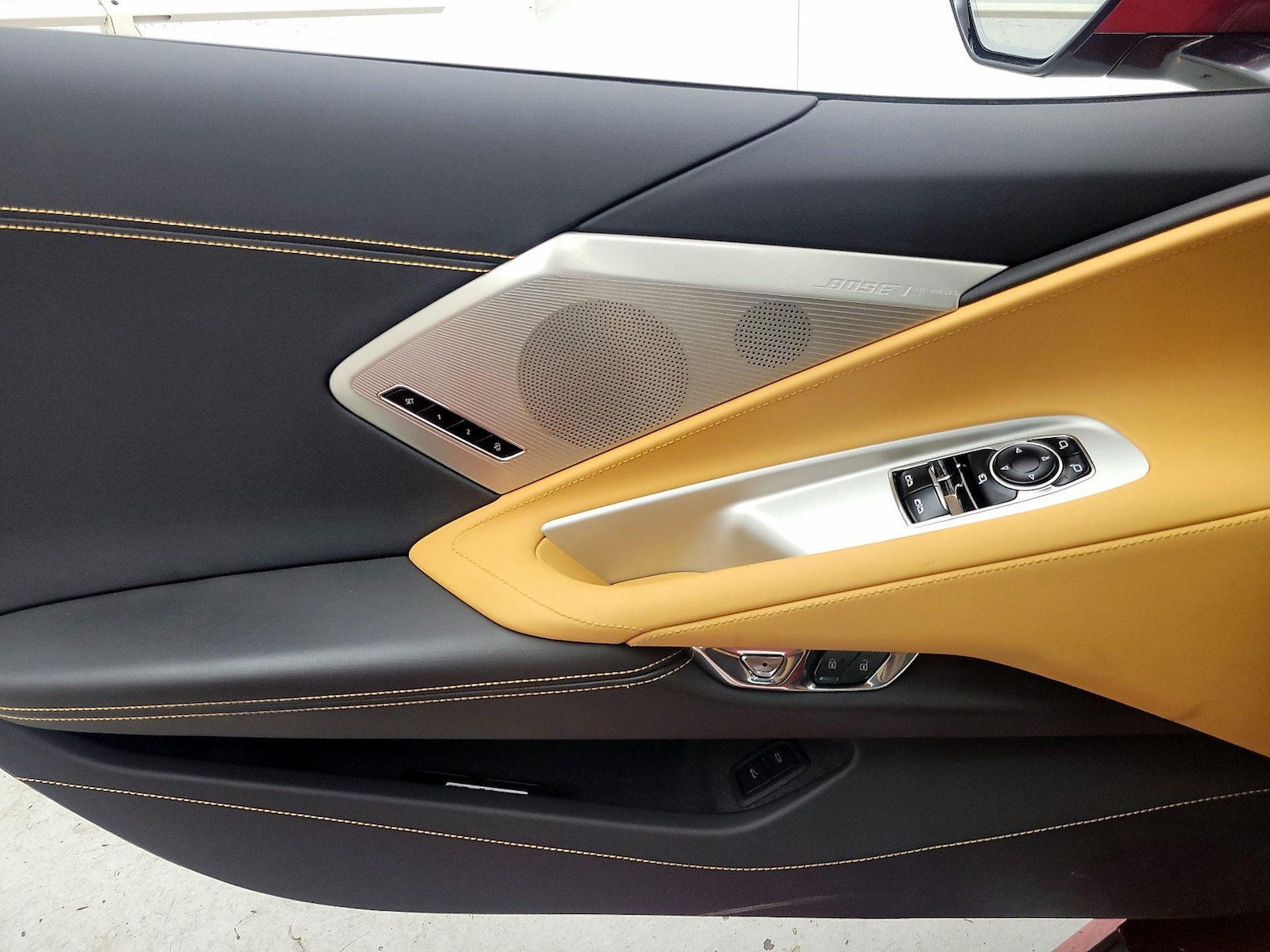 2024 Chevrolet Corvette 2LT - Photo 13