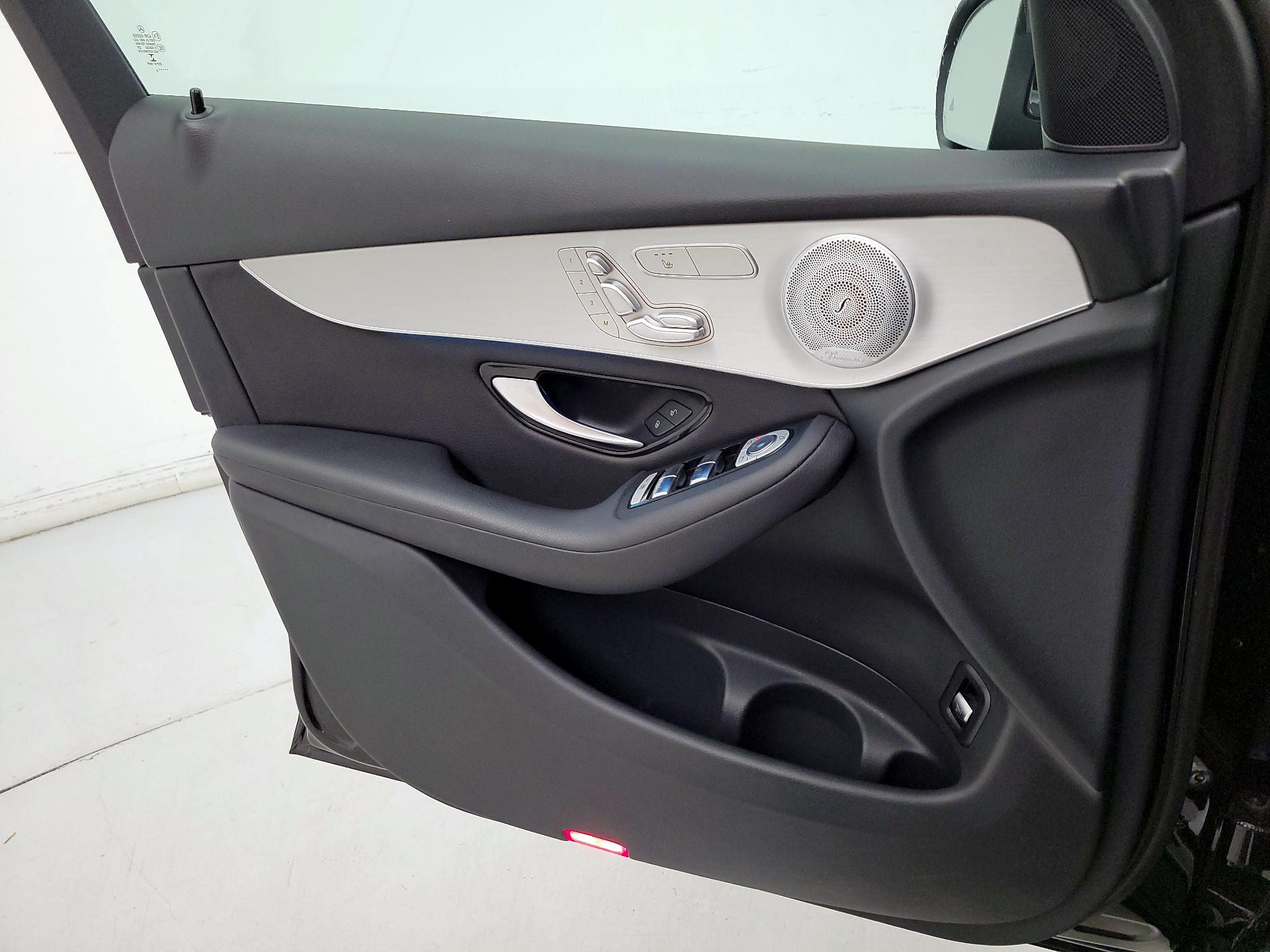 Thumbnail: 2019 Mercedes-Benz GLC - 12