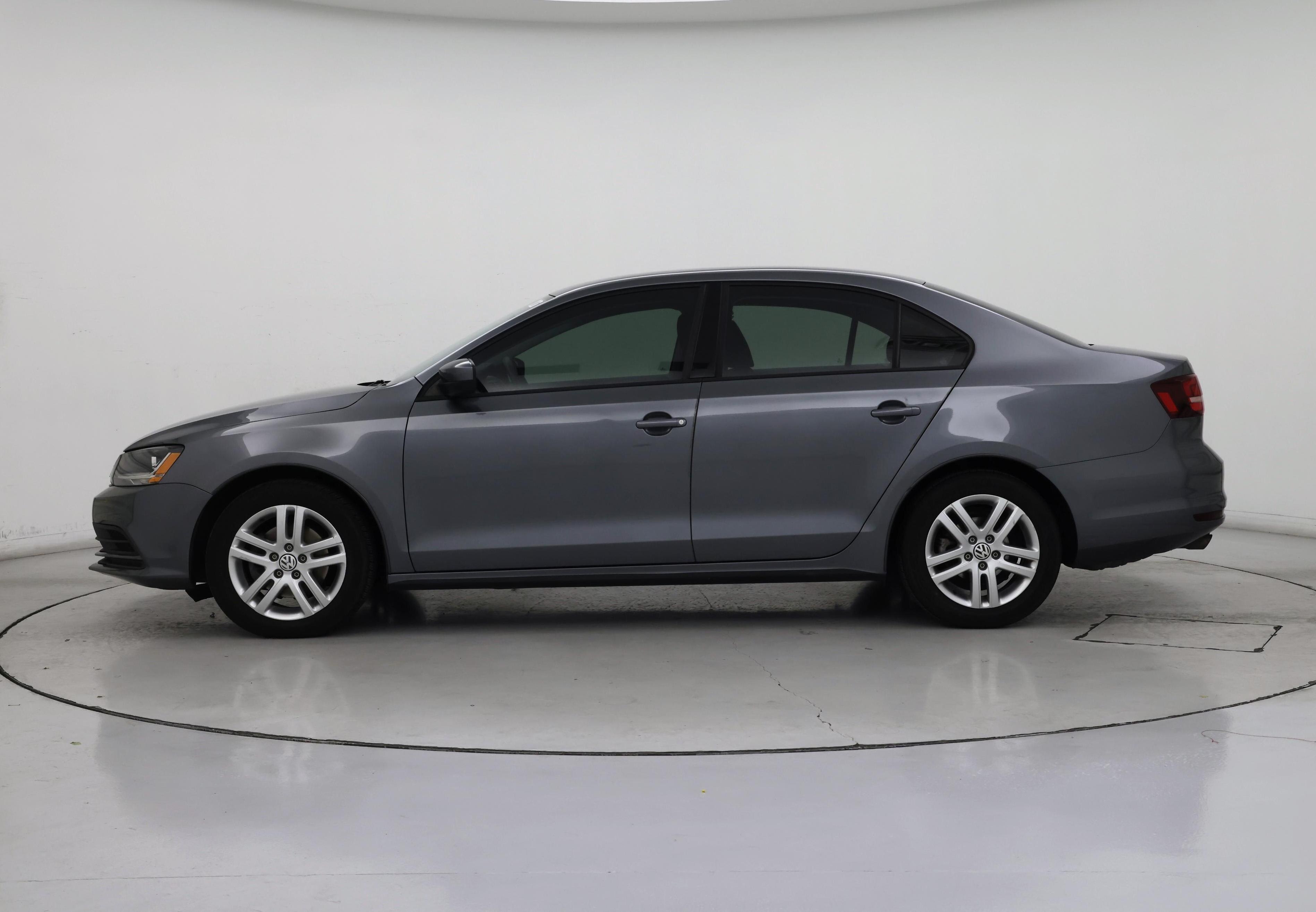 Thumbnail: 2018 Volkswagen Jetta - 3