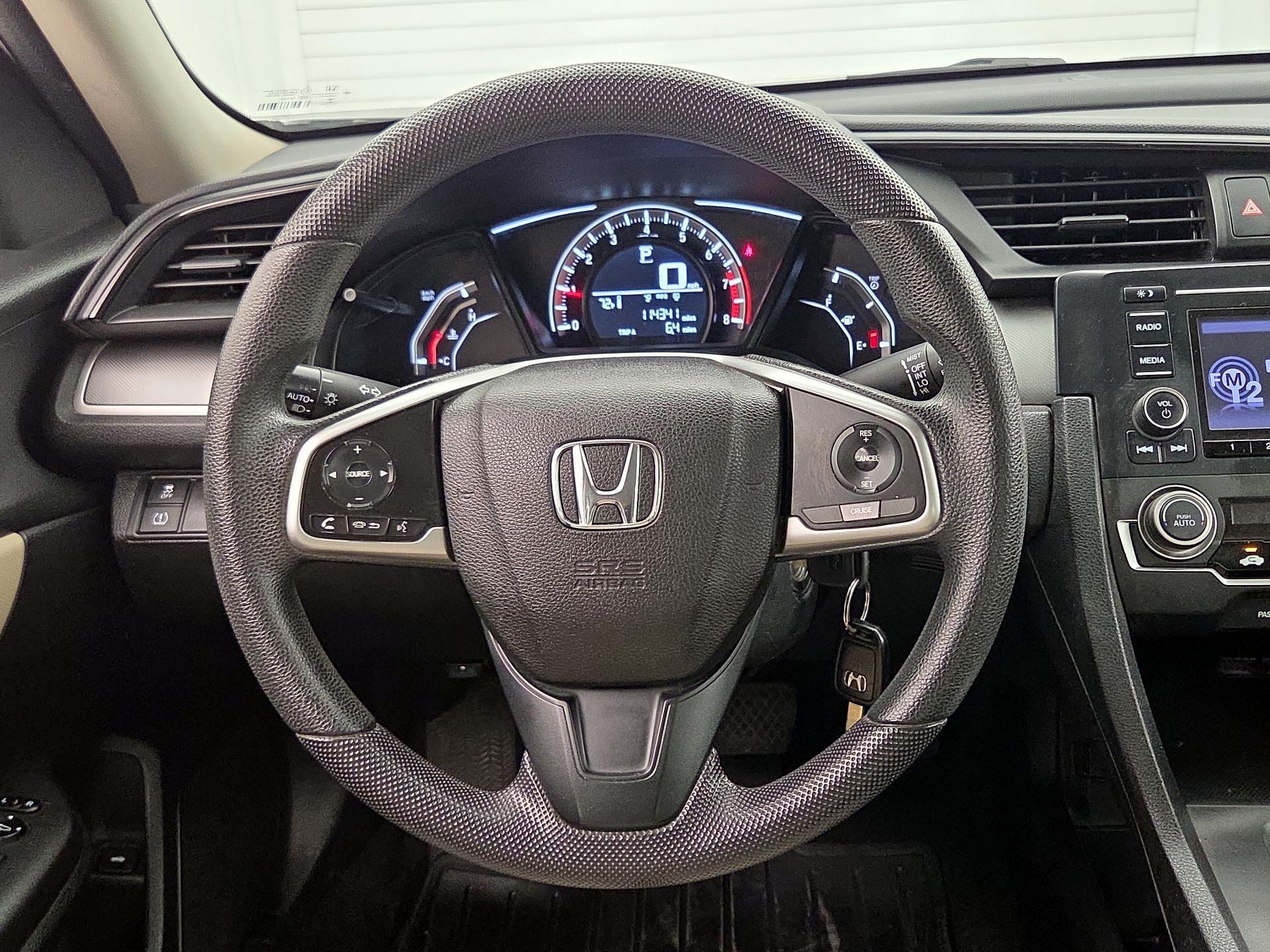 Thumbnail: 2017 Honda Civic - 10
