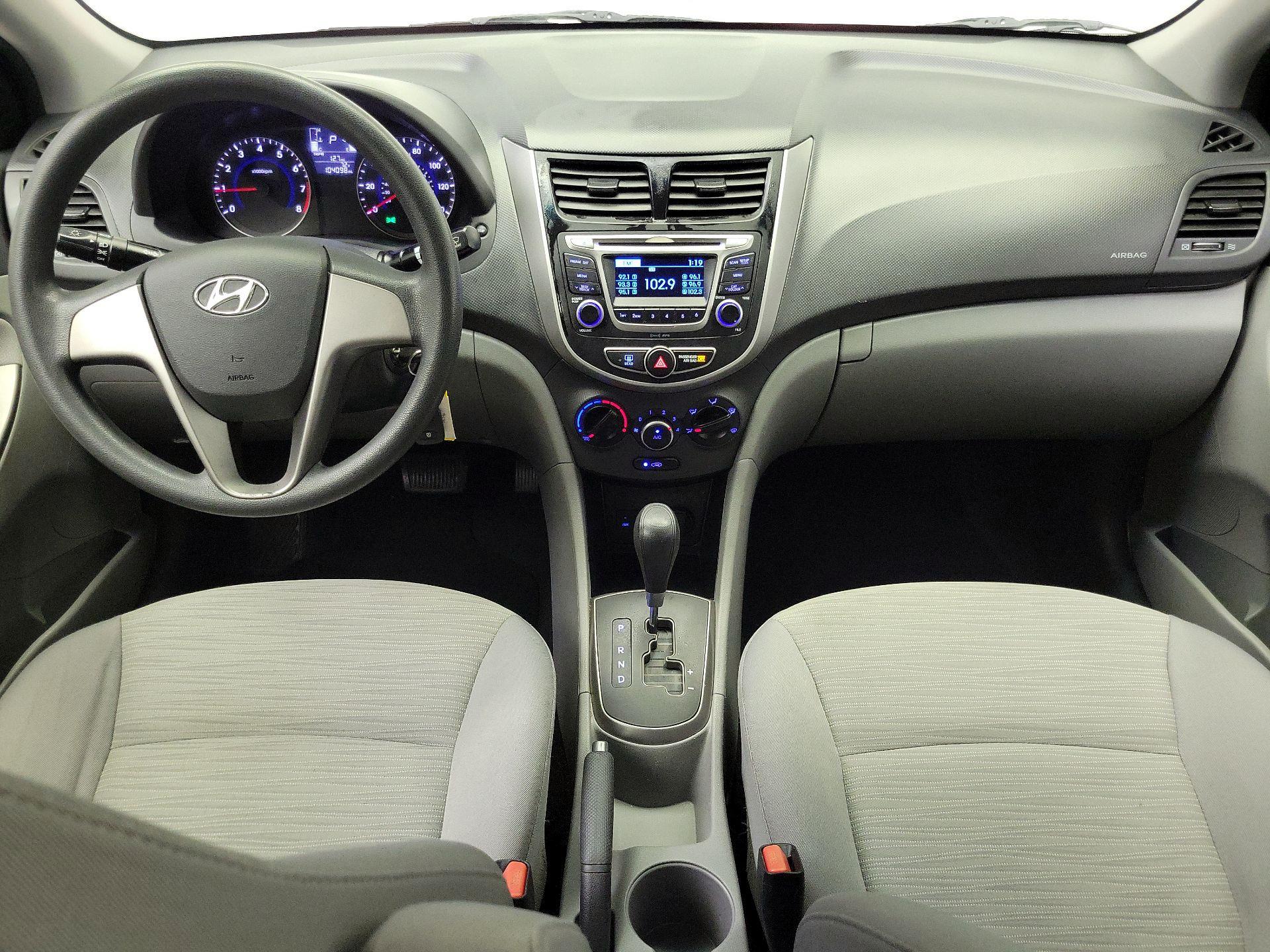 Thumbnail: 2016 Hyundai Accent - 9